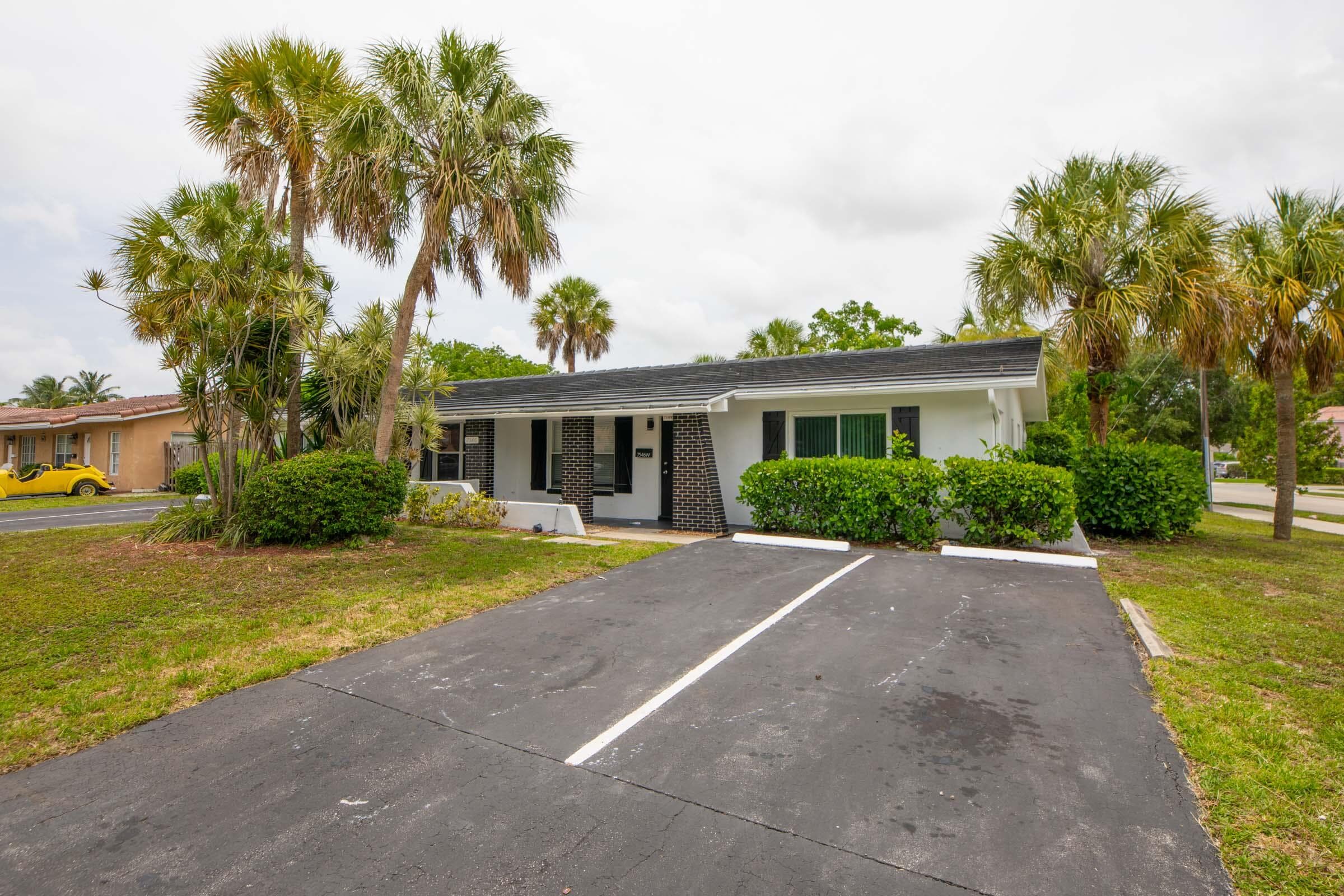 7546 NW 44th Court, Coral Springs, FL 33065 — photo 2 of 12