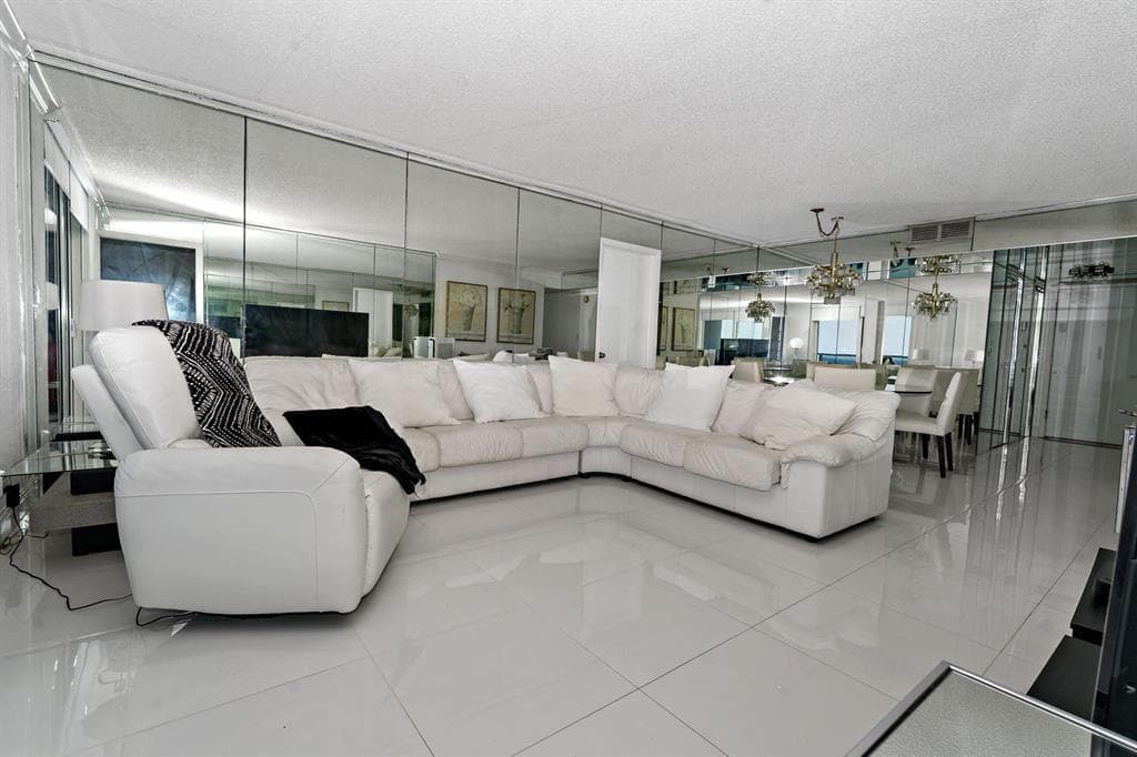 1880 S Ocean Drive Ts705, Hallandale Beach, FL 33009 — photo 11 of 53