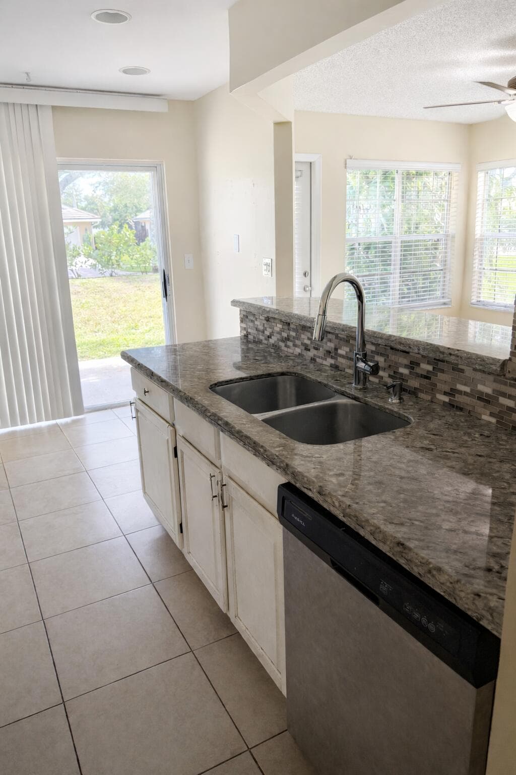 5302 Sapphire Valley, Boca Raton, FL 33486 — photo 4 of 13