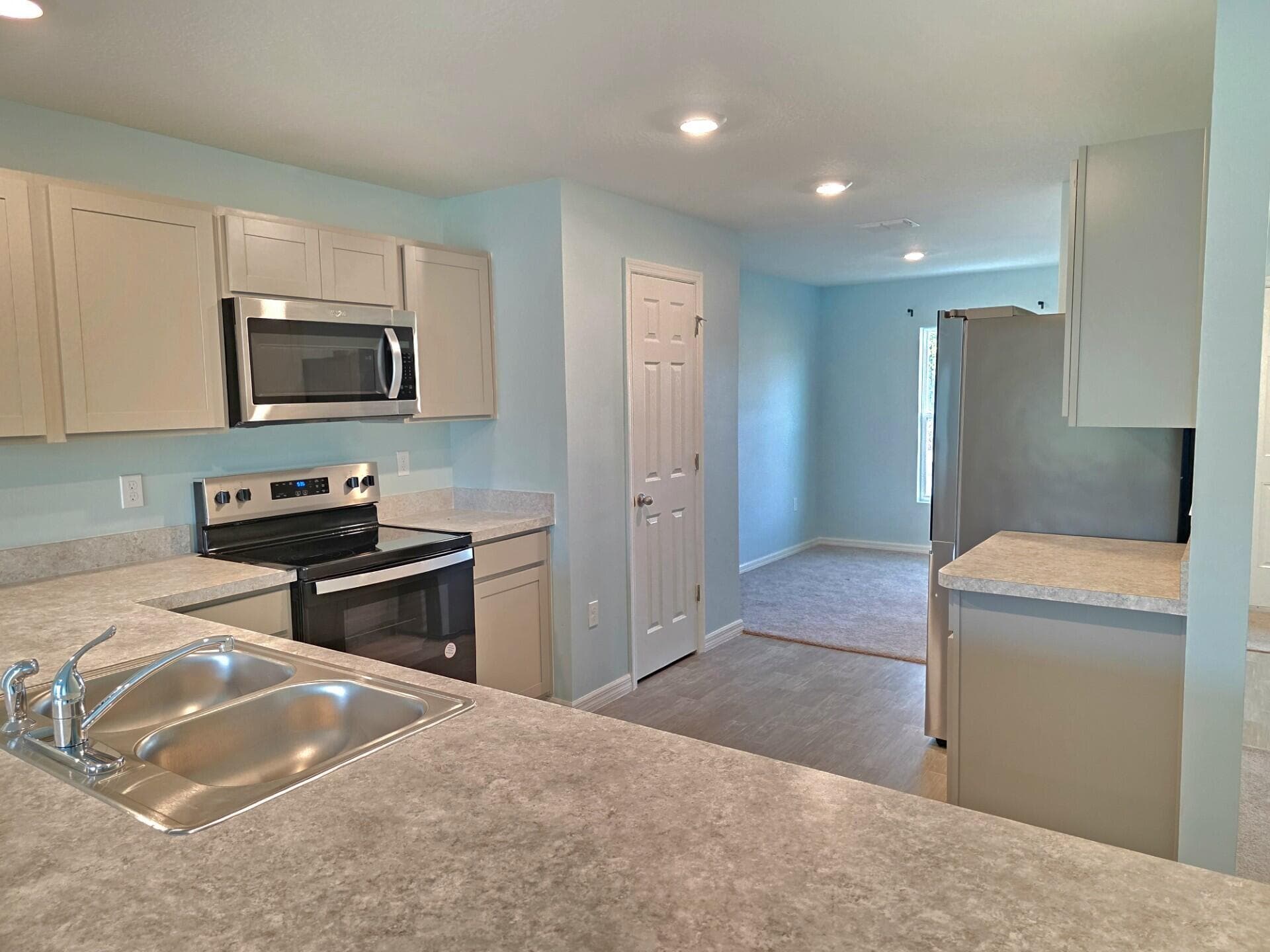 2772 SE Garfield Avenue, Port St. Lucie, FL 34952 — photo 9 of 43