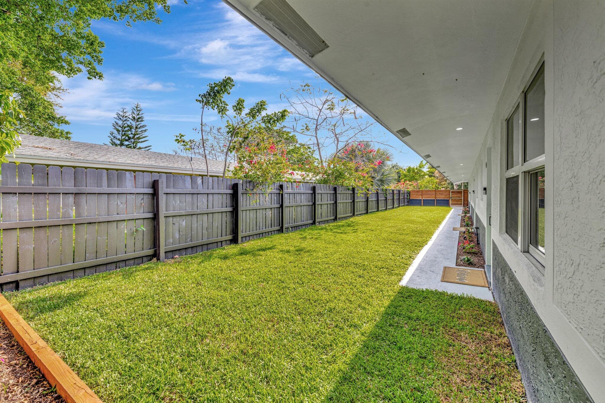 934 NW 4th Avenue 4, Fort Lauderdale, FL 33311 — photo 16 of 65