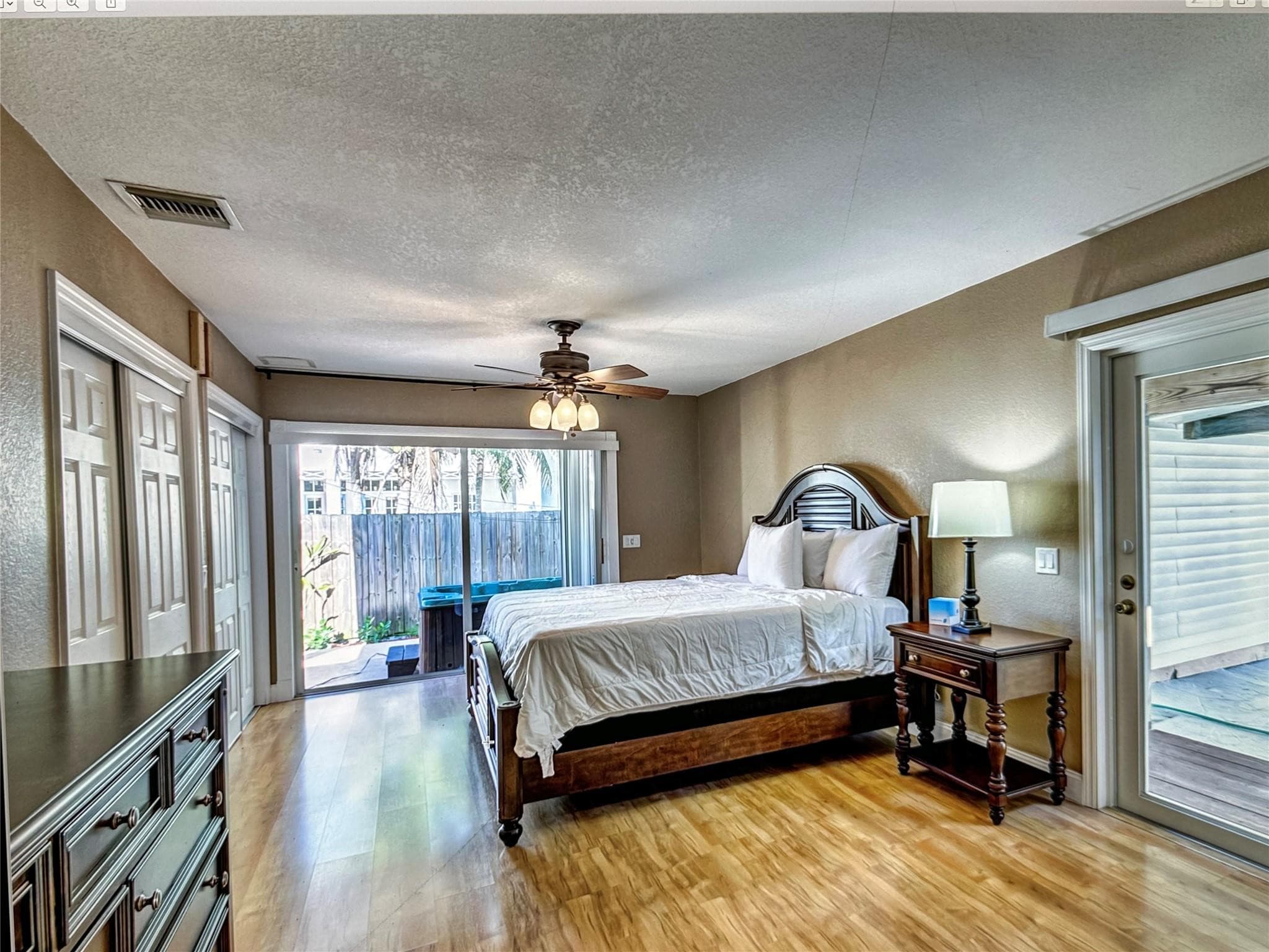 141 Rutland Boulevard, West Palm Beach, FL 33405 — photo 2 of 8