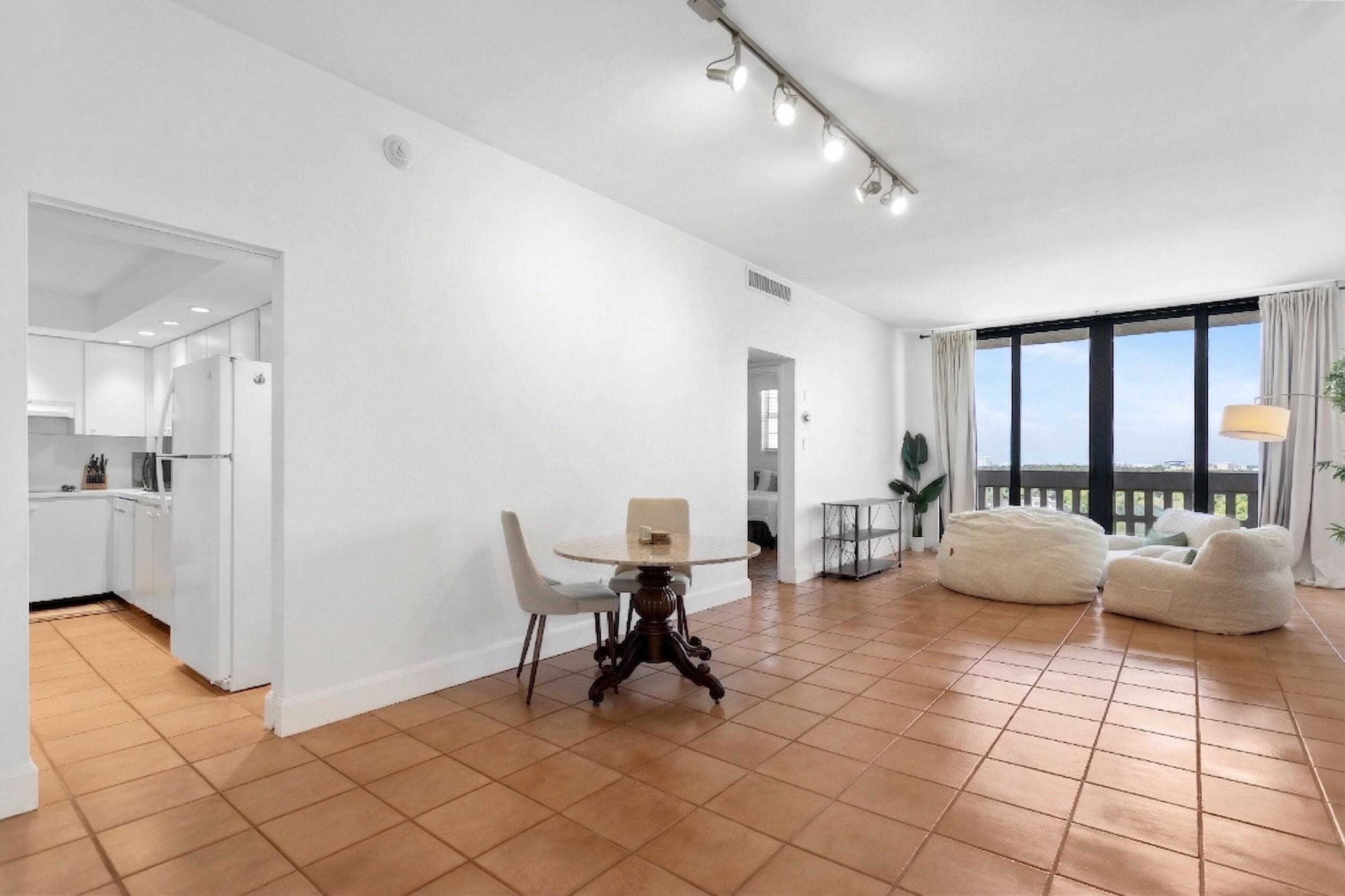 90 Edgewater Drive Ph23, Coral Gables, FL 33133 — photo 3 of 25