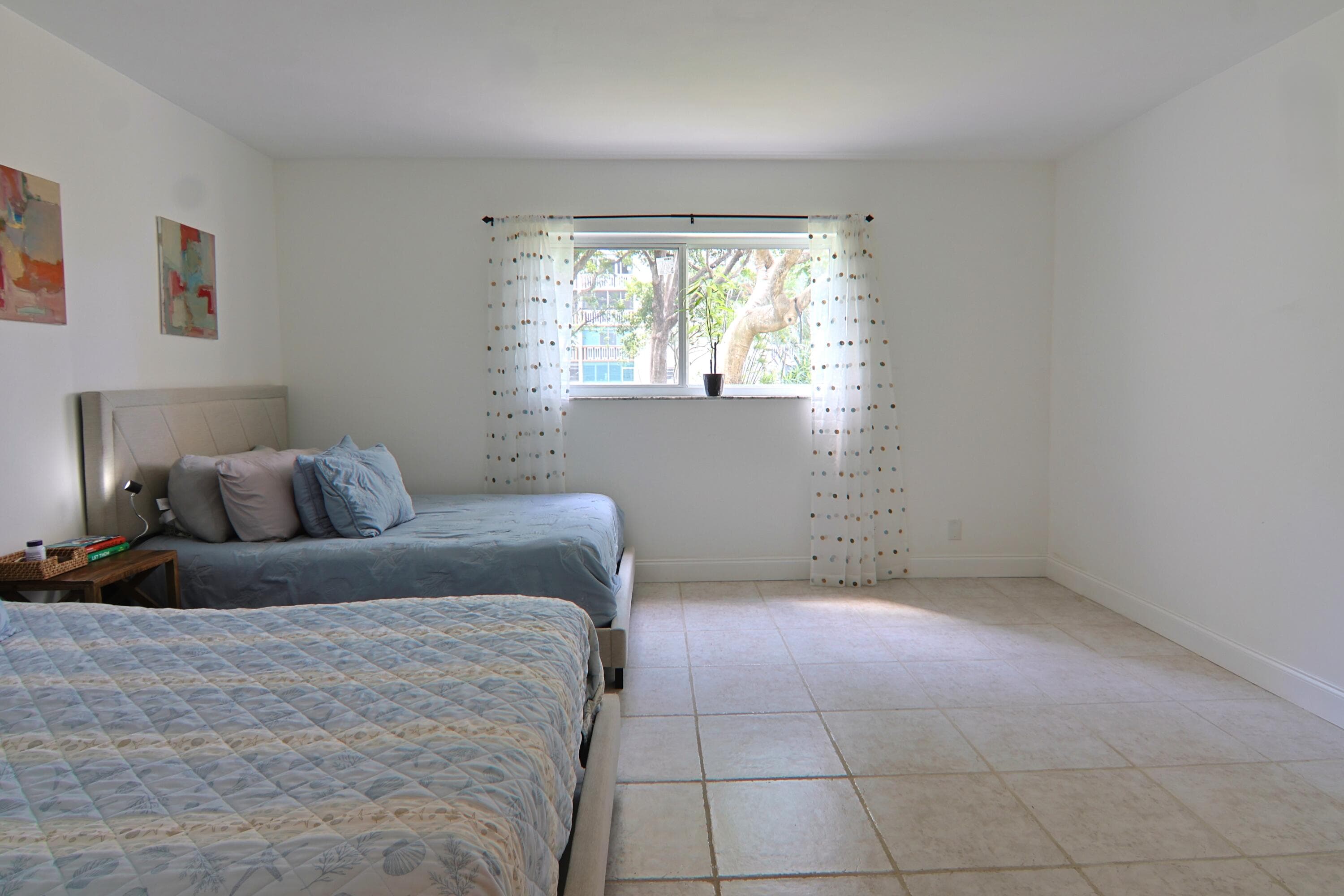 1000 NE 12th Avenue 106, Hallandale Beach, FL 33009 — photo 50 of 61