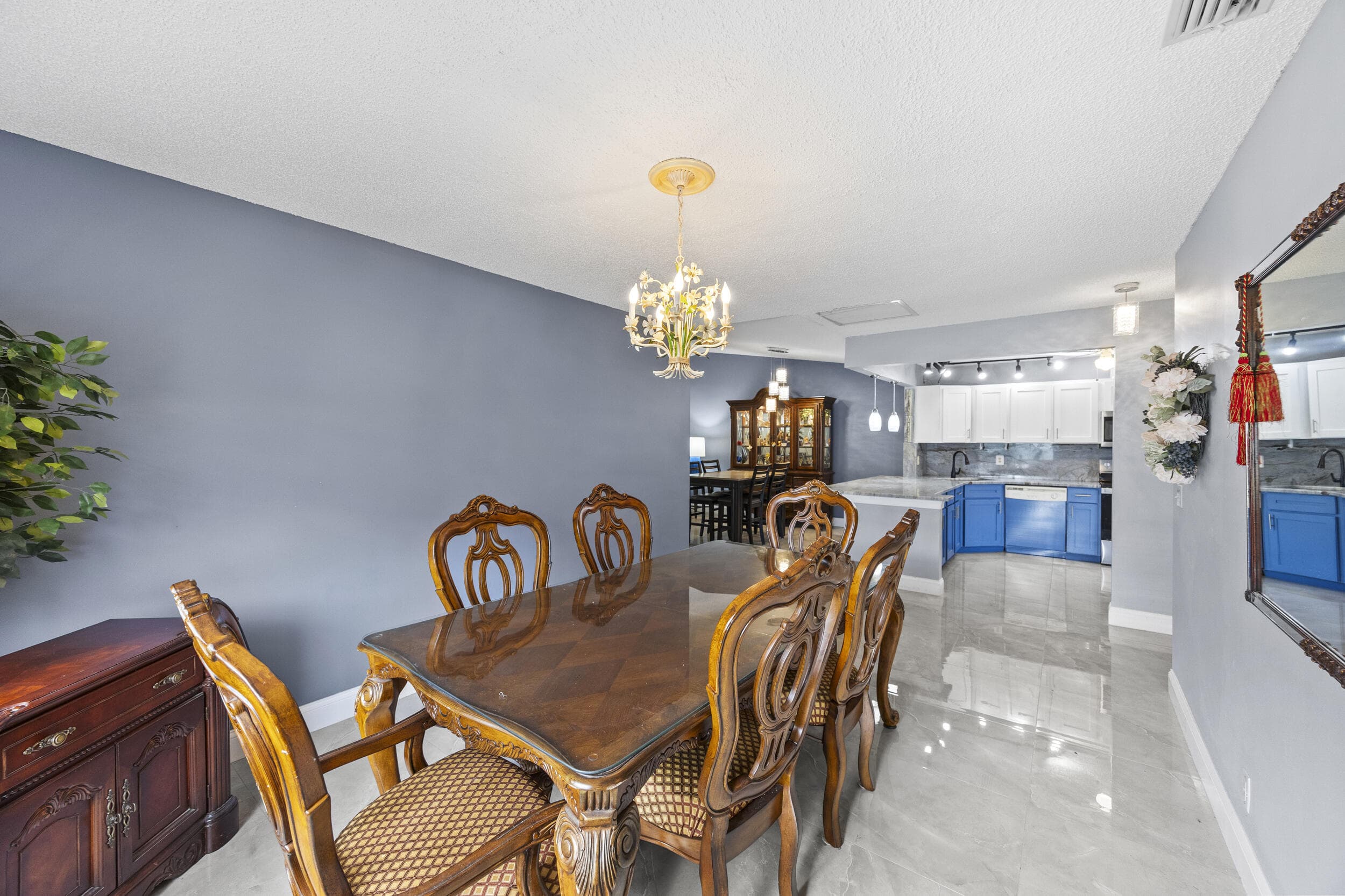 2640 Gately Drive W 1601, West Palm Beach, FL 33415 — photo 20 of 53