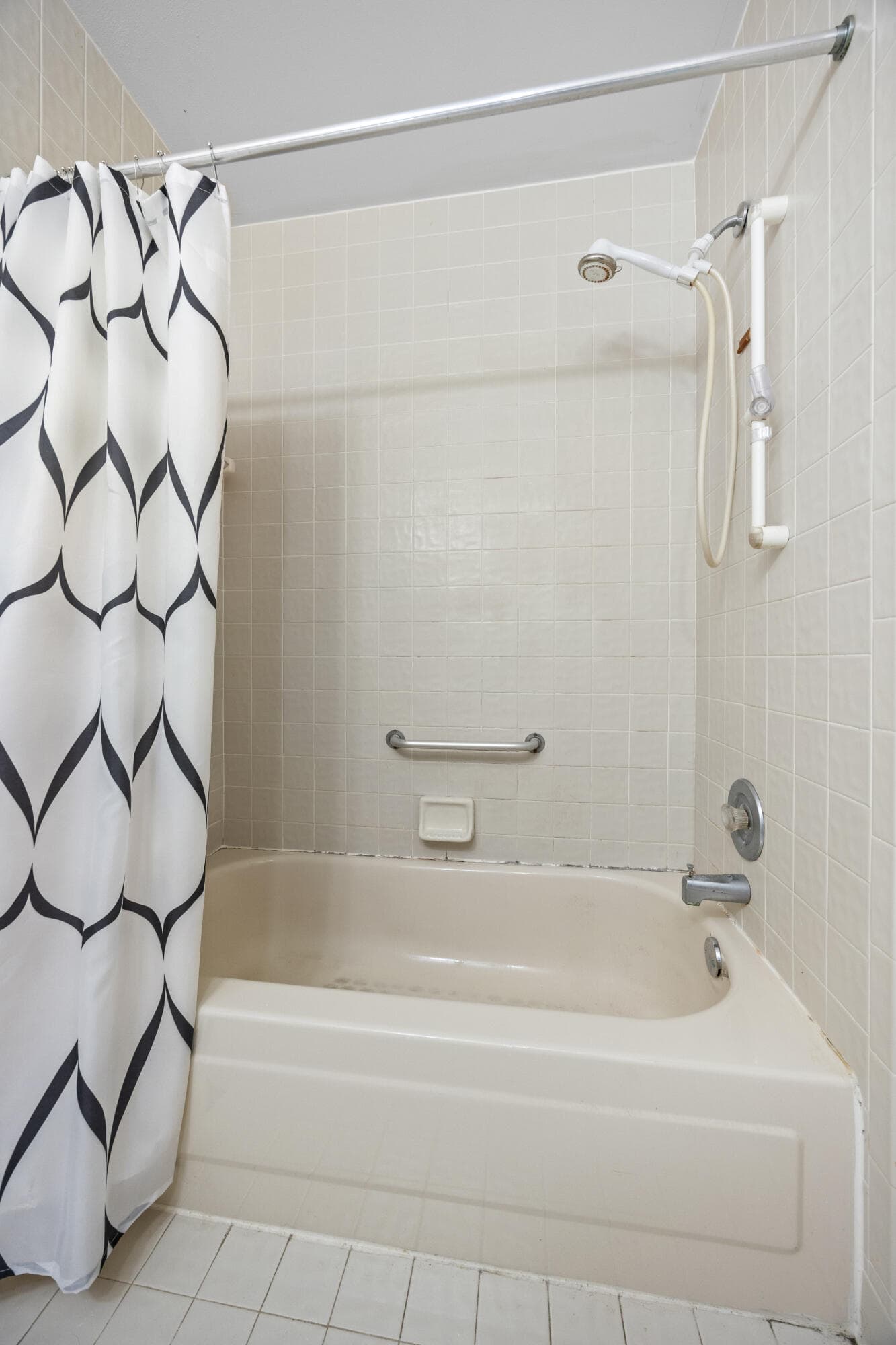 2640 Gately Drive W 1601, West Palm Beach, FL 33415 — photo 16 of 53