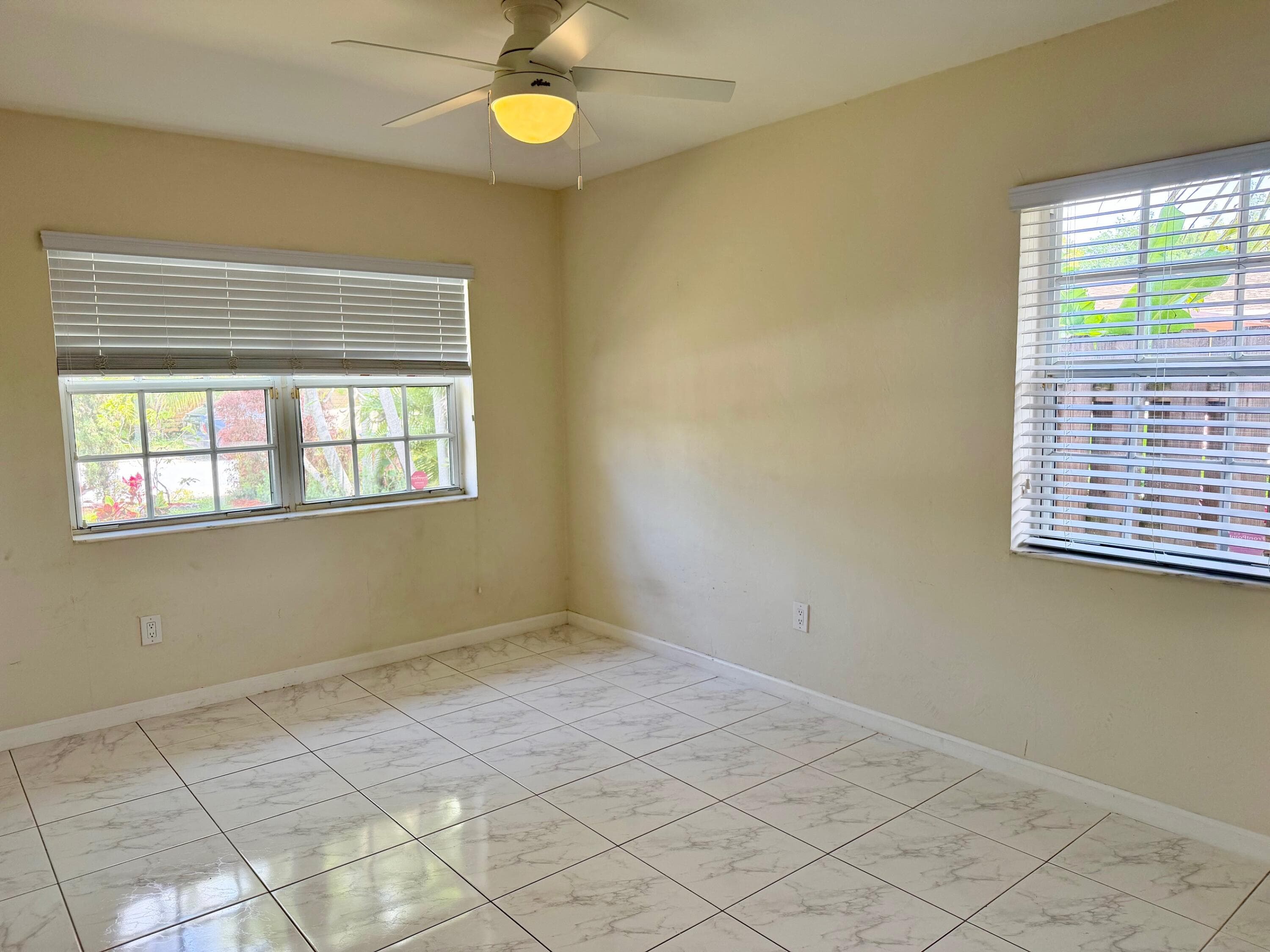 1412 NE 14th Place, Fort Lauderdale, FL 33304 — photo 12 of 24
