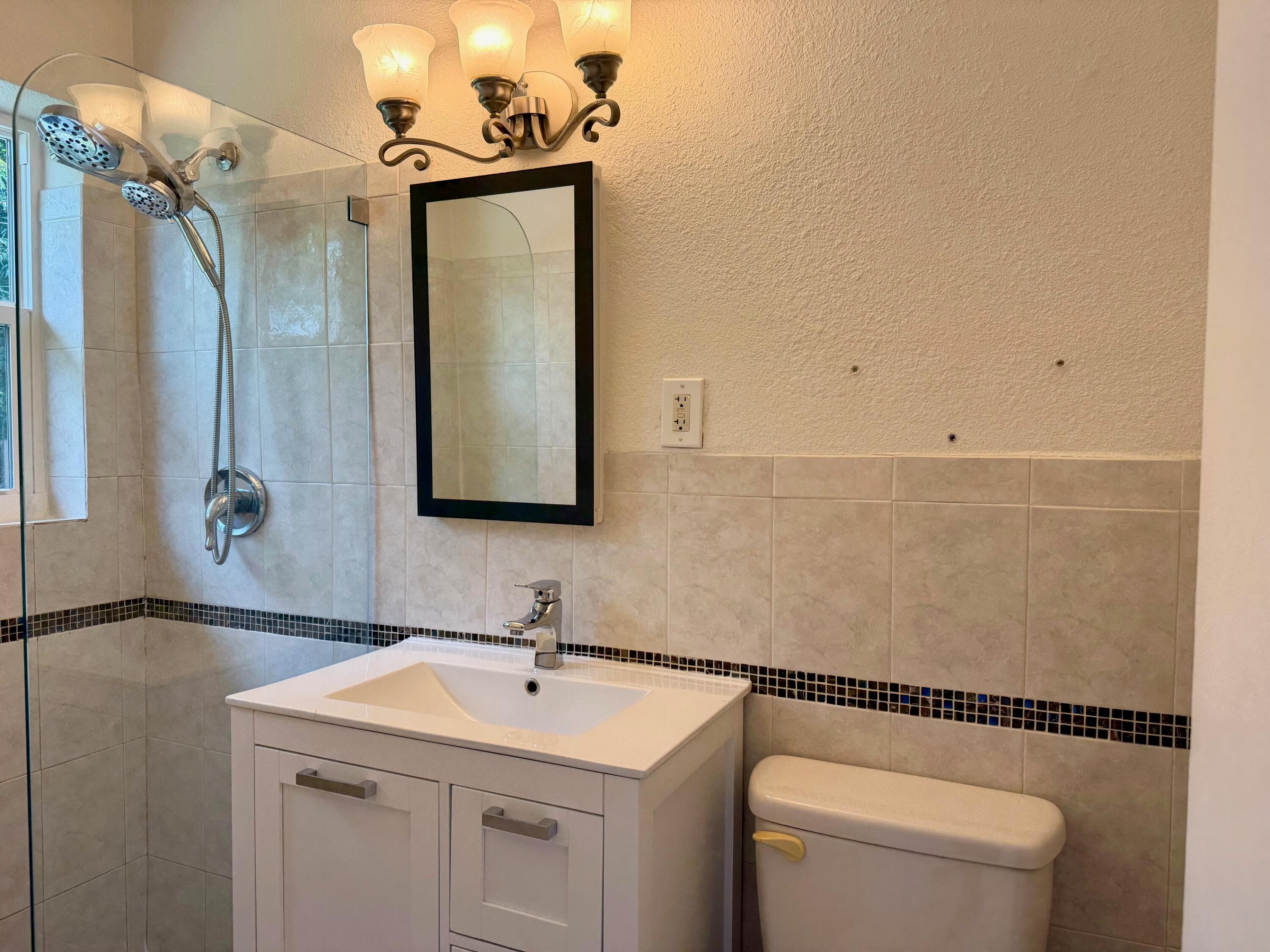 1412 NE 14th Place, Fort Lauderdale, FL 33304 — photo 14 of 24