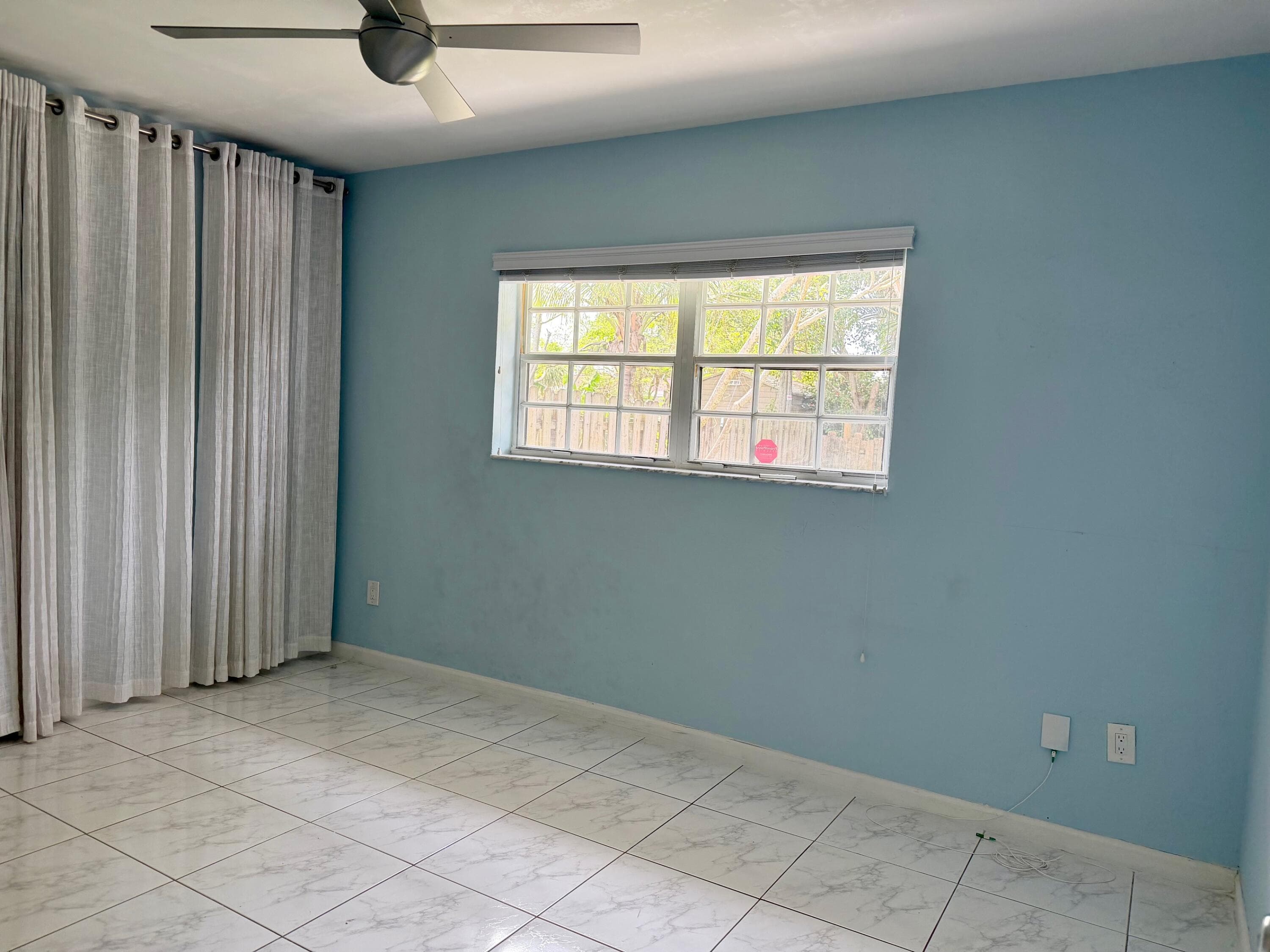 1412 NE 14th Place, Fort Lauderdale, FL 33304 — photo 16 of 24