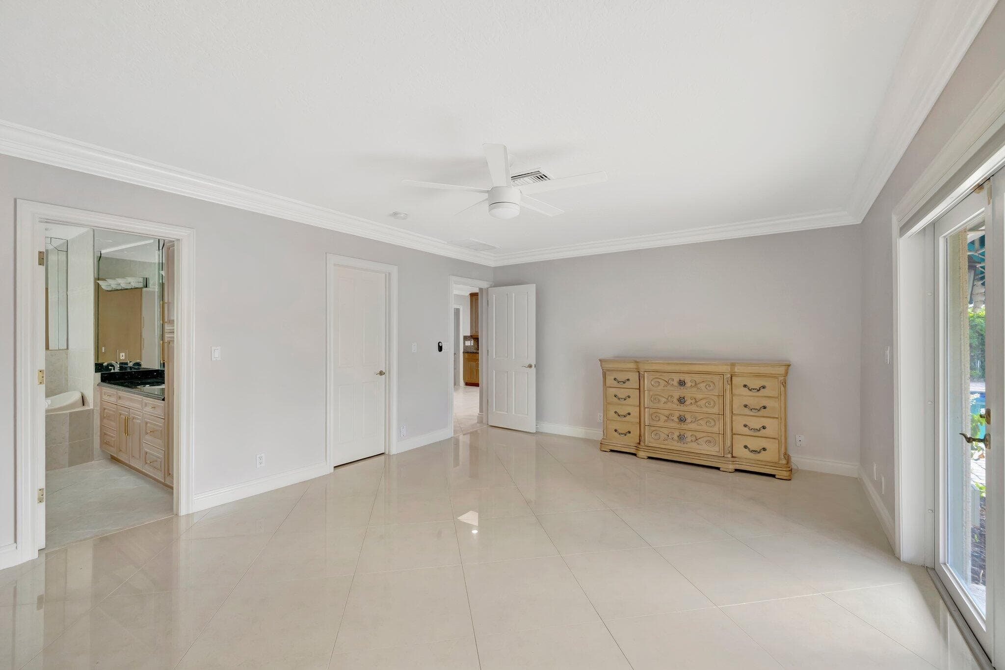 3851 NE 27th Avenue 0, Lighthouse Point, FL 33064 — photo 32 of 78