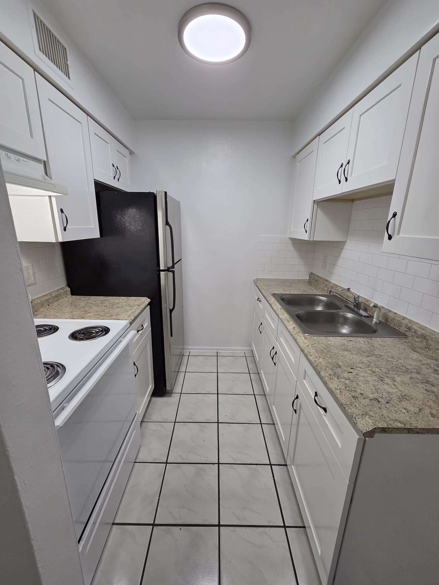 1401 NE 17th Court 110, Fort Lauderdale, FL 33305 — photo 2 of 20