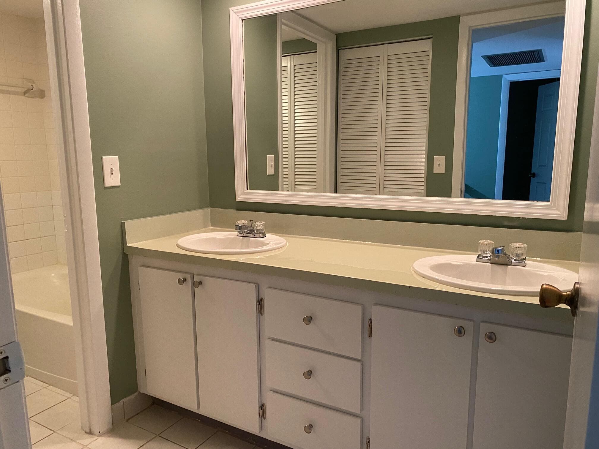 1705 Forest Lakes Circle C, West Palm Beach, FL 33406 — photo 10 of 22