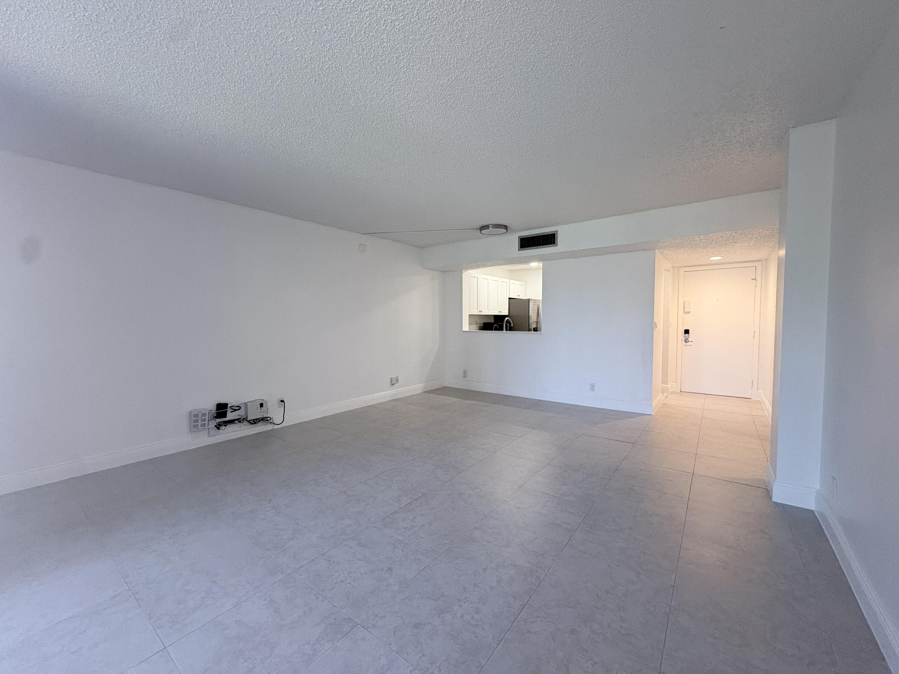 5160 Las Verdes Circle 222, Delray Beach, FL 33484 — photo 6 of 24