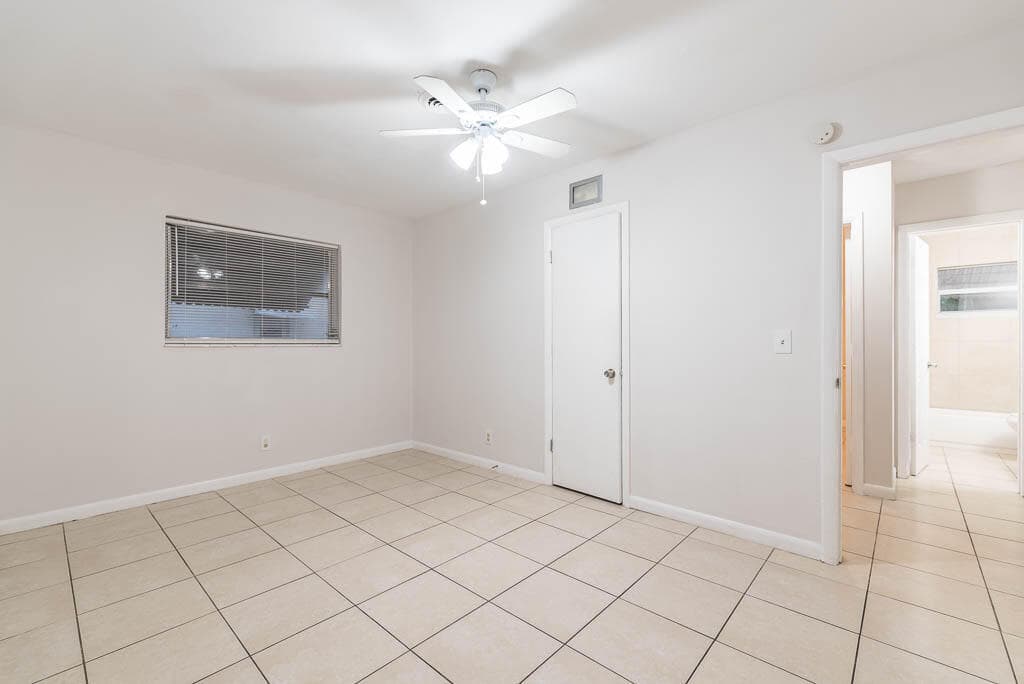 1302 S Congress Avenue, Delray Beach, FL 33445 — photo 11 of 28