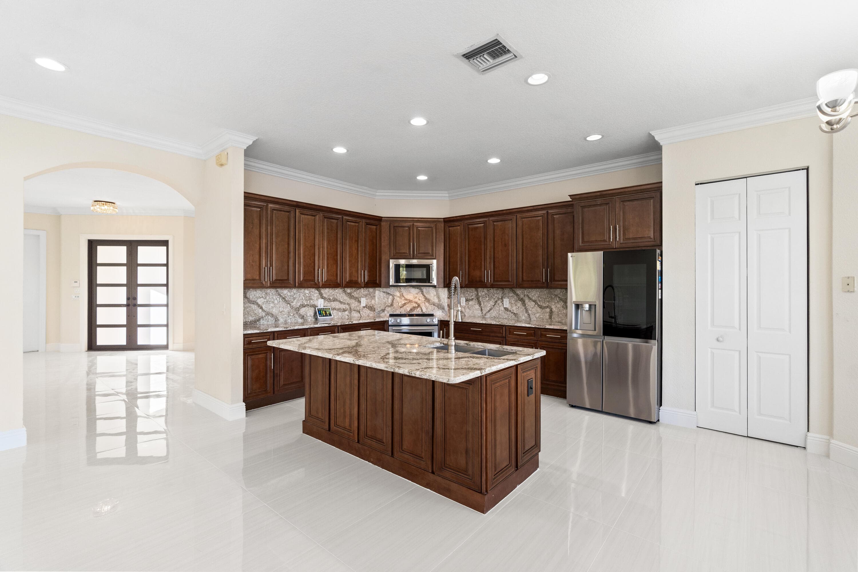 5422 SW 185th Terrace, Miramar, FL 33029 — photo 17 of 69