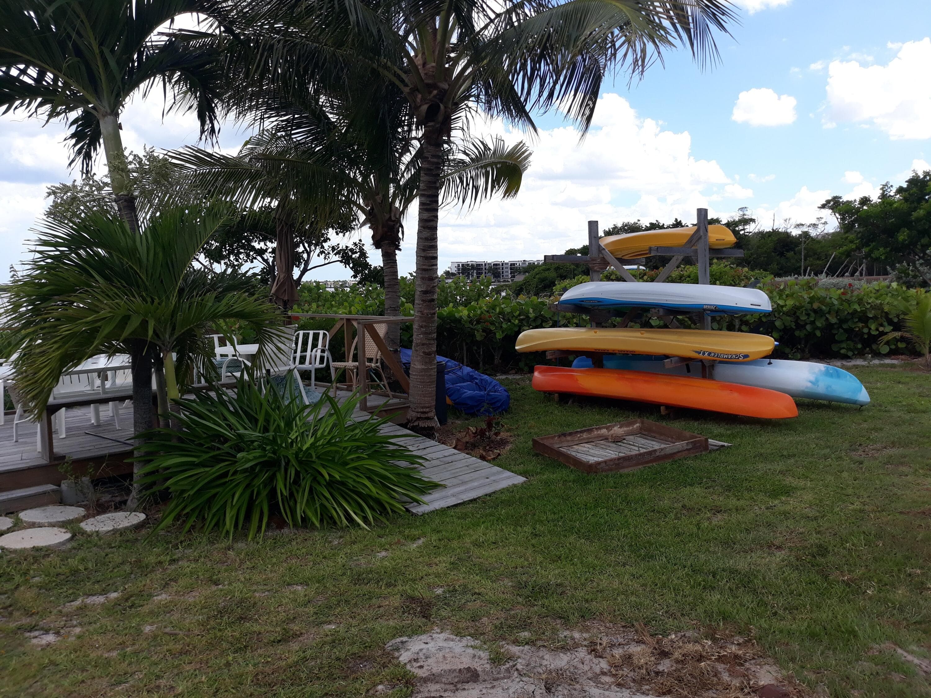 22 S Loafing Street, Hypoluxo, FL 33462 — photo 5 of 9