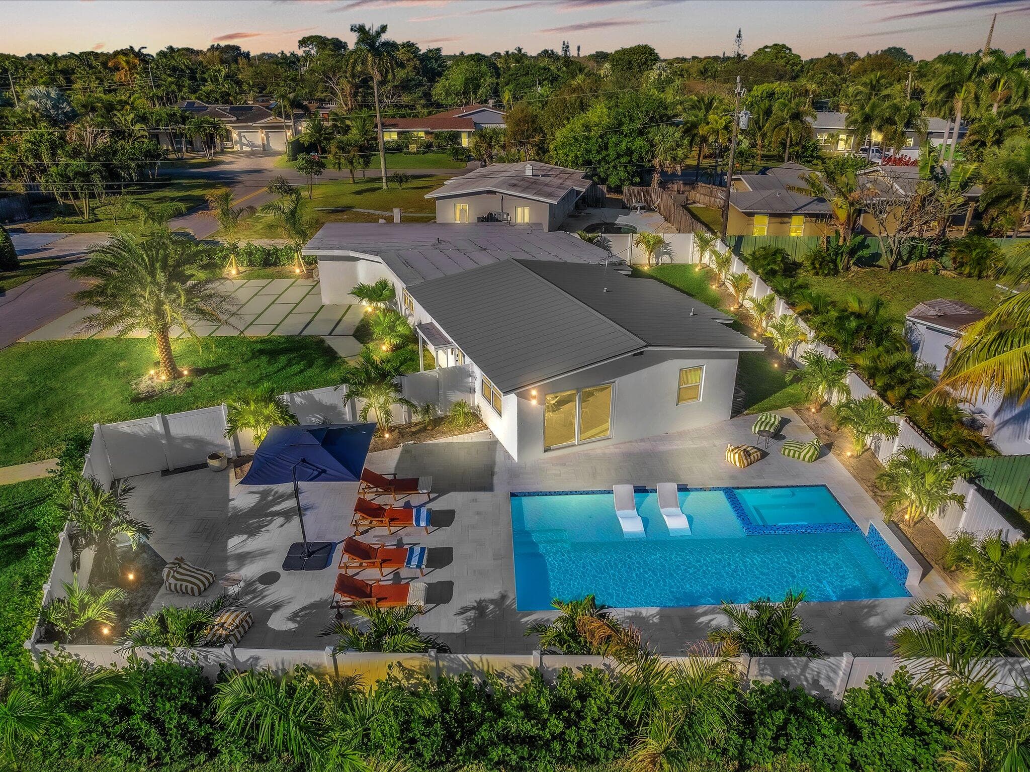 209 NE 27th Drive, Wilton Manors, FL 33334 — photo 2 of 32