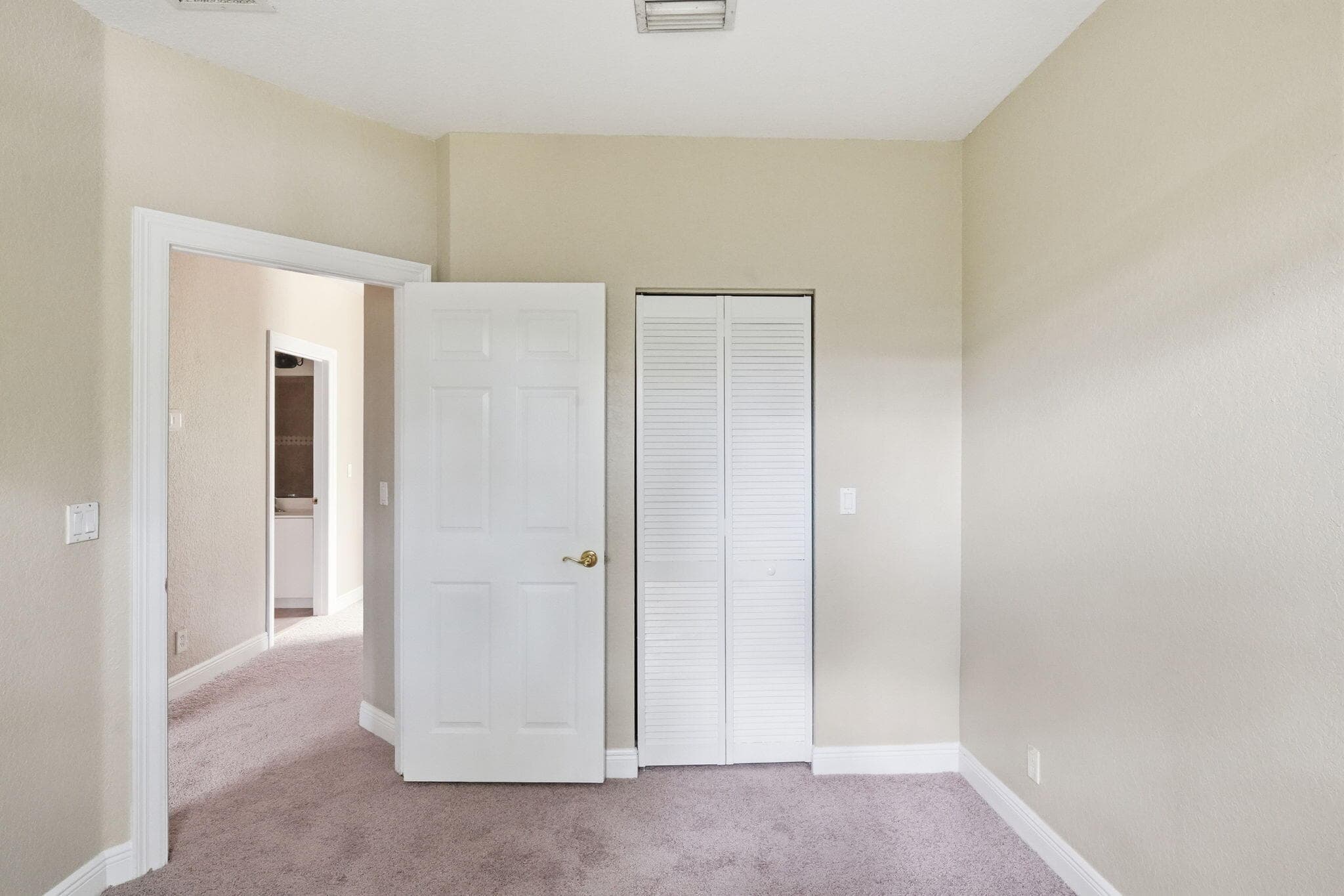 2465 SW 99th Way, Miramar, FL 33025 — photo 13 of 28