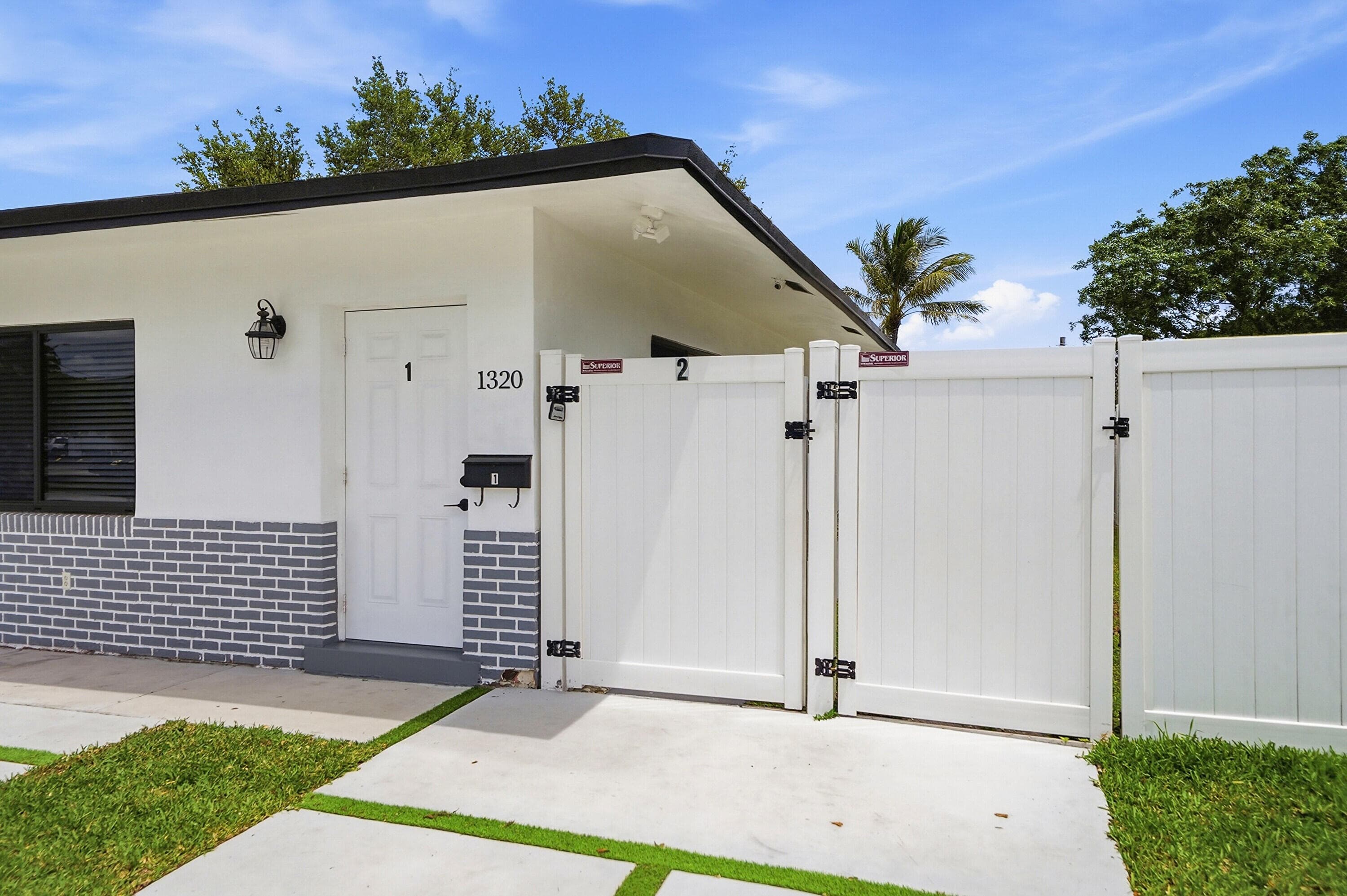 1320 SW 34th Avenue 2, Fort Lauderdale, FL 33312 — photo 3 of 21