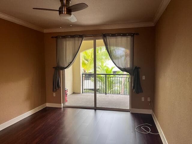 4 Renaissance Way 302, Boynton Beach, FL 33426 — photo 5 of 8