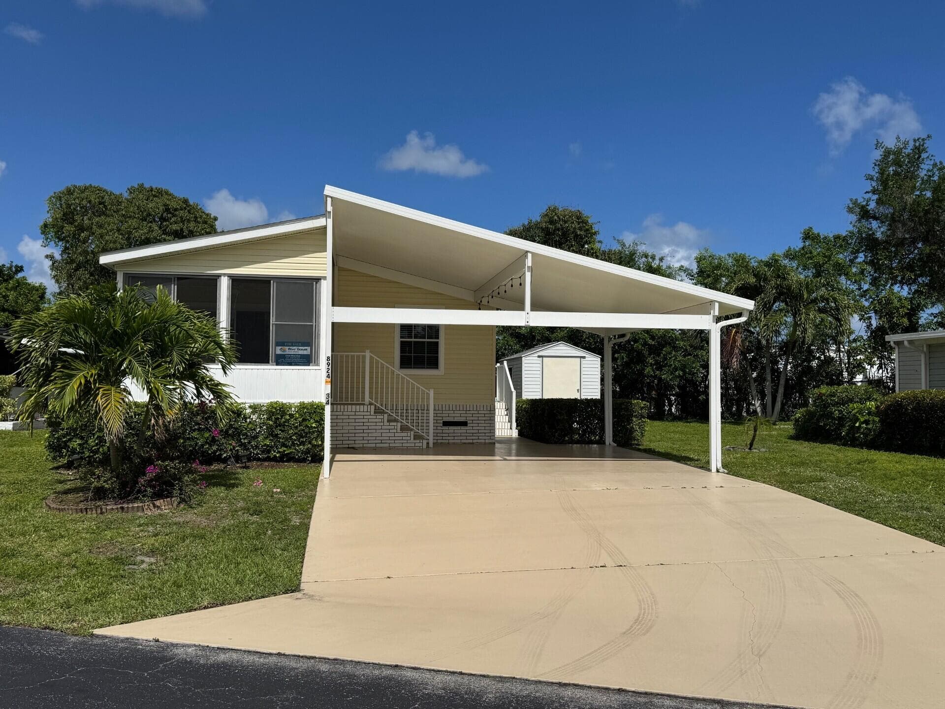 8924 Princess Donna Court E, Boynton Beach, FL 33436 — photo 1 of 29