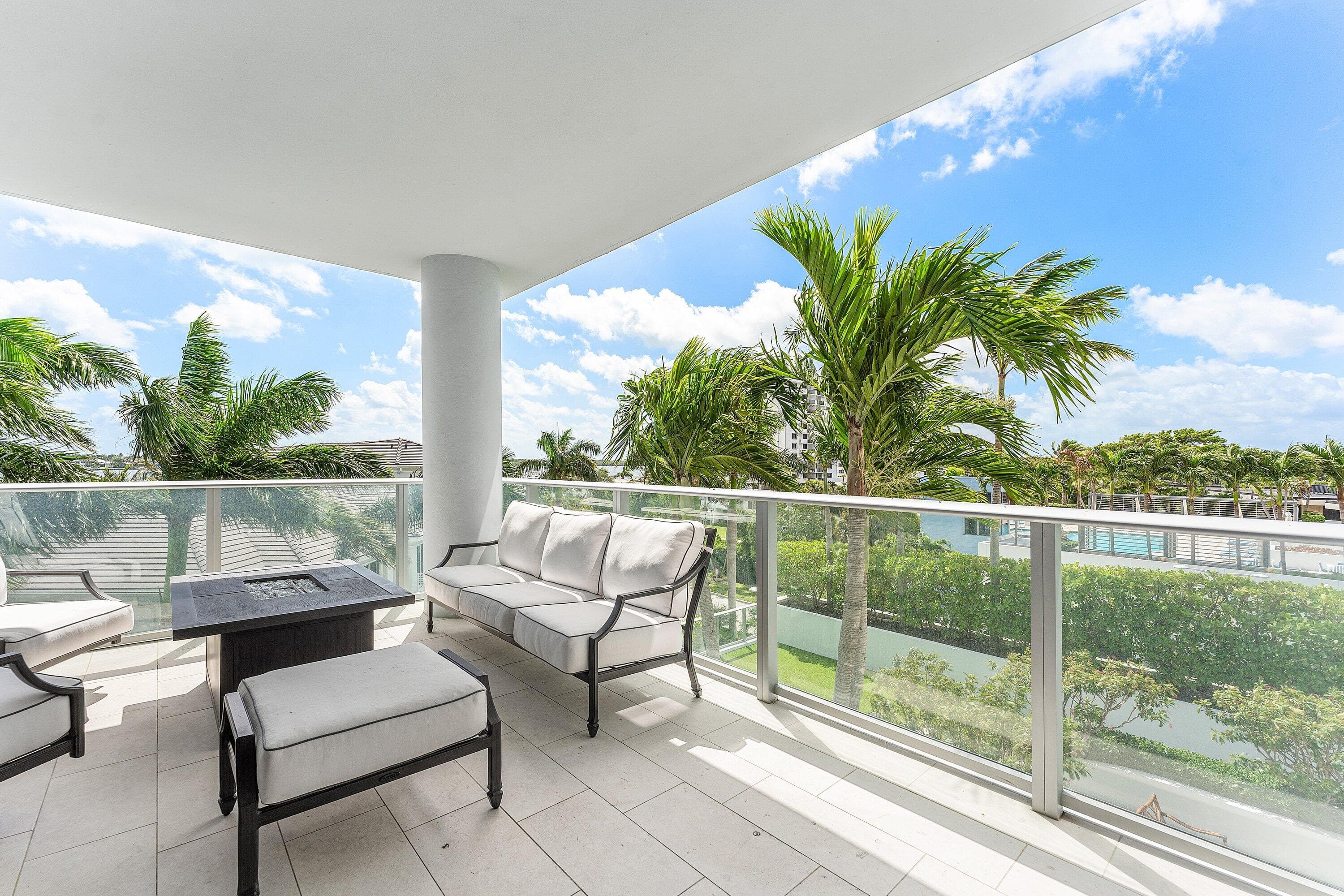 2 Water Club Way 403, North Palm Beach, FL 33408 — photo 2 of 63