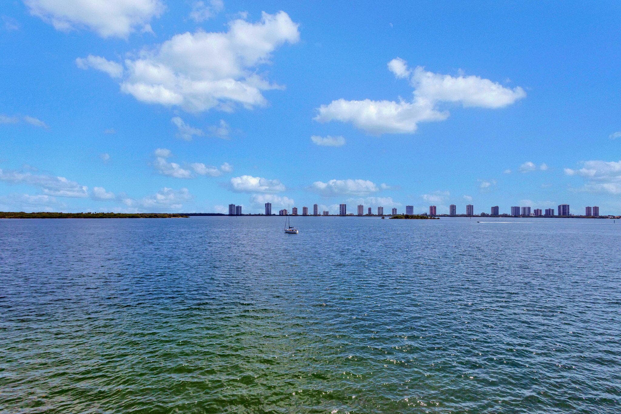 100 Shore Court 304, North Palm Beach, FL 33408 — photo 4 of 61