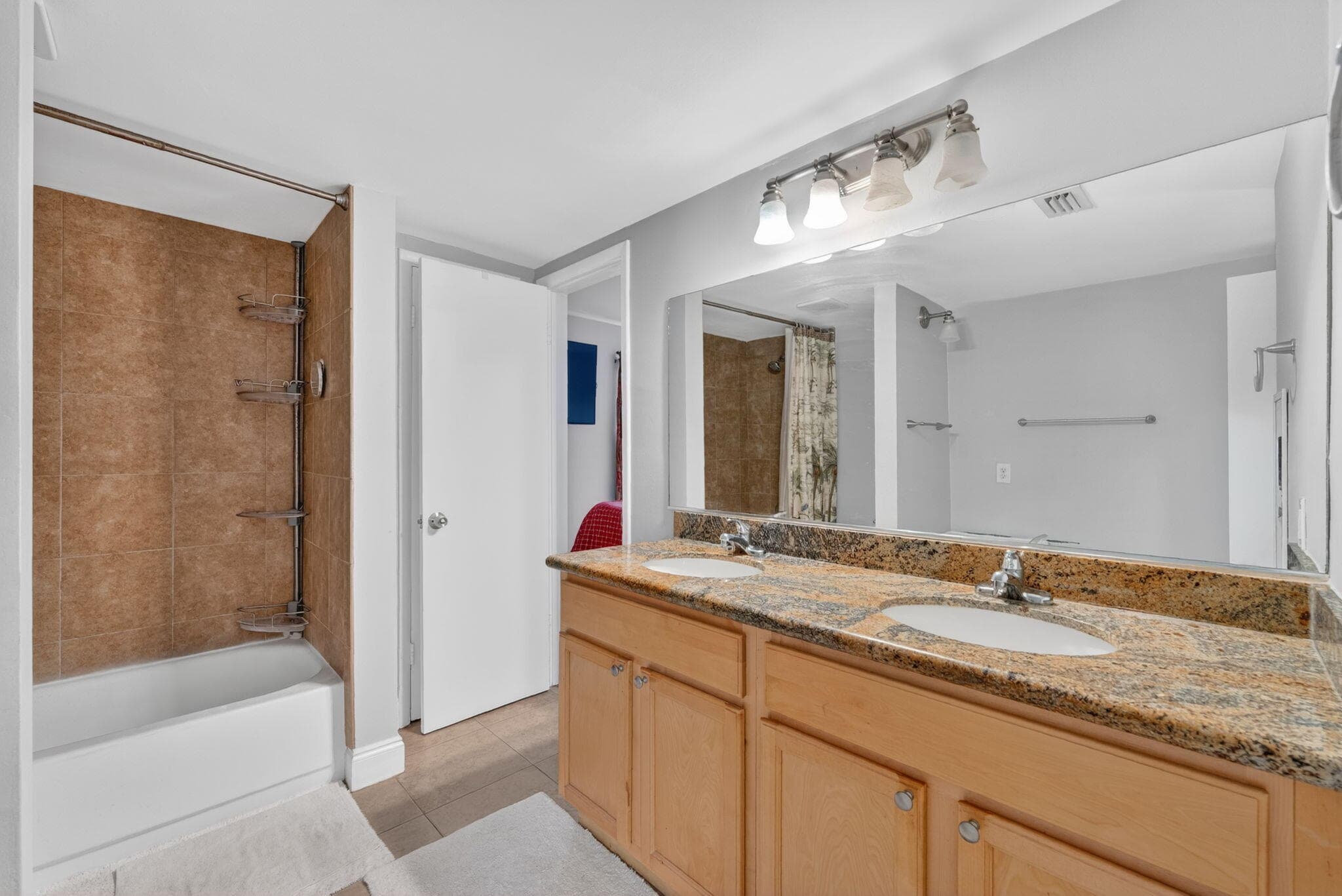 1380 NE 40th Drive, Oakland Park, FL 33334 — photo 11 of 20