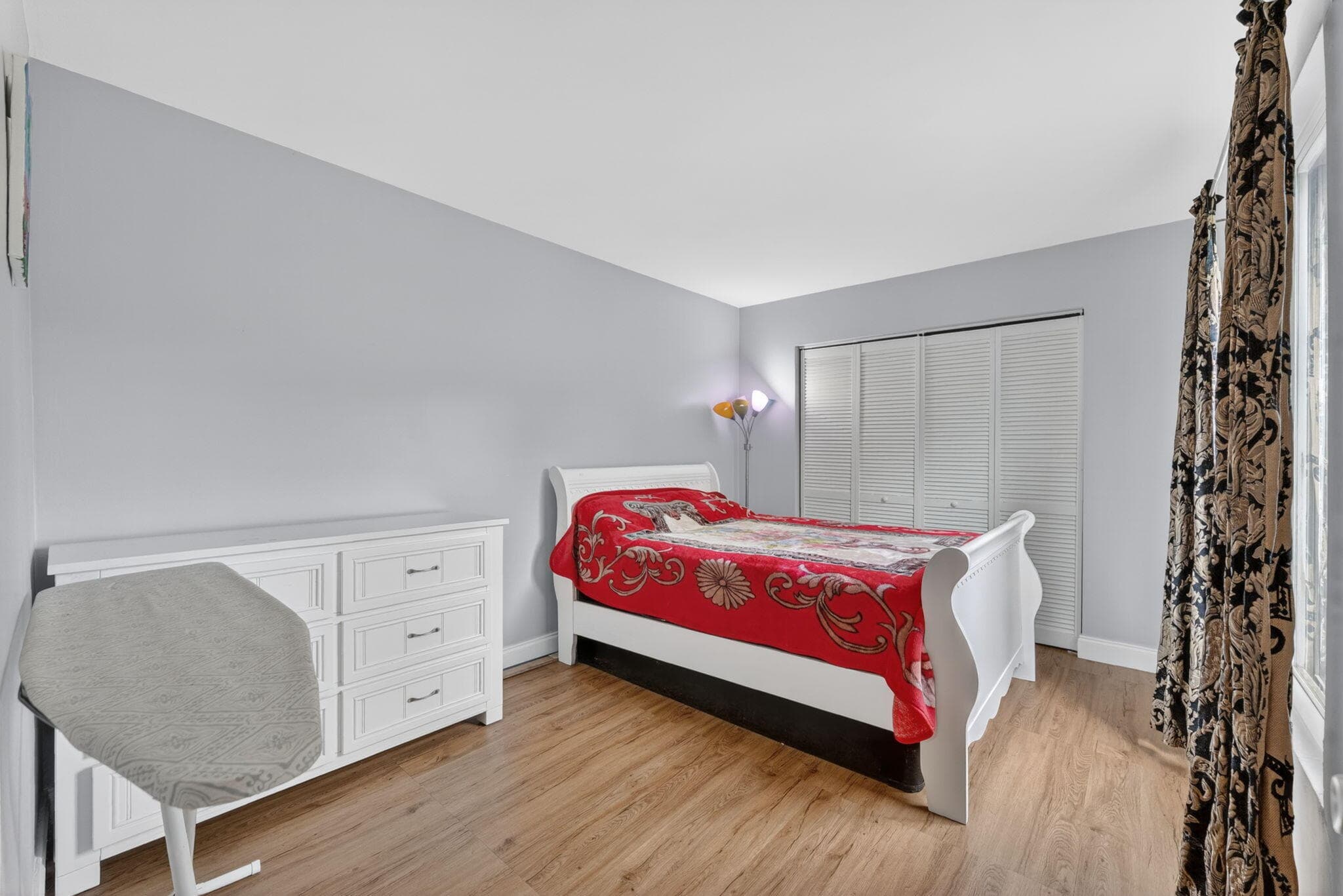 1380 NE 40th Drive, Oakland Park, FL 33334 — photo 12 of 20