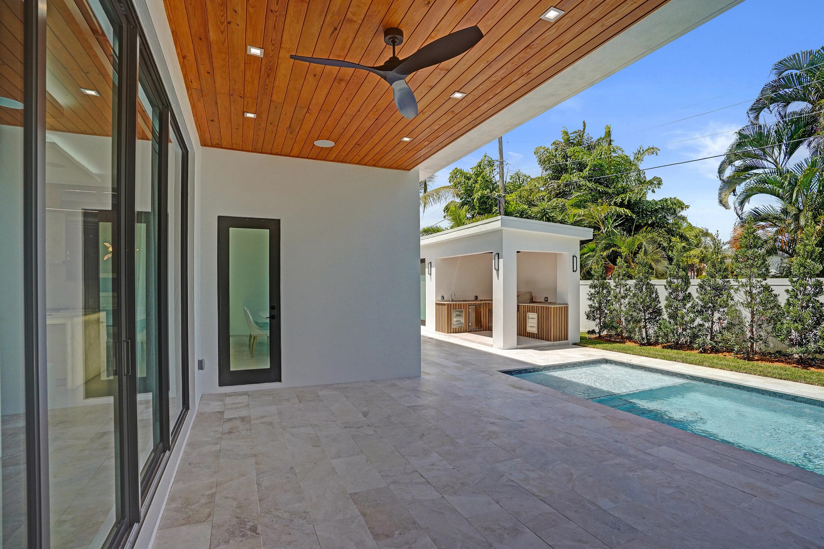 365 NE 3rd Street, Boca Raton, FL 33432 — photo 14 of 41