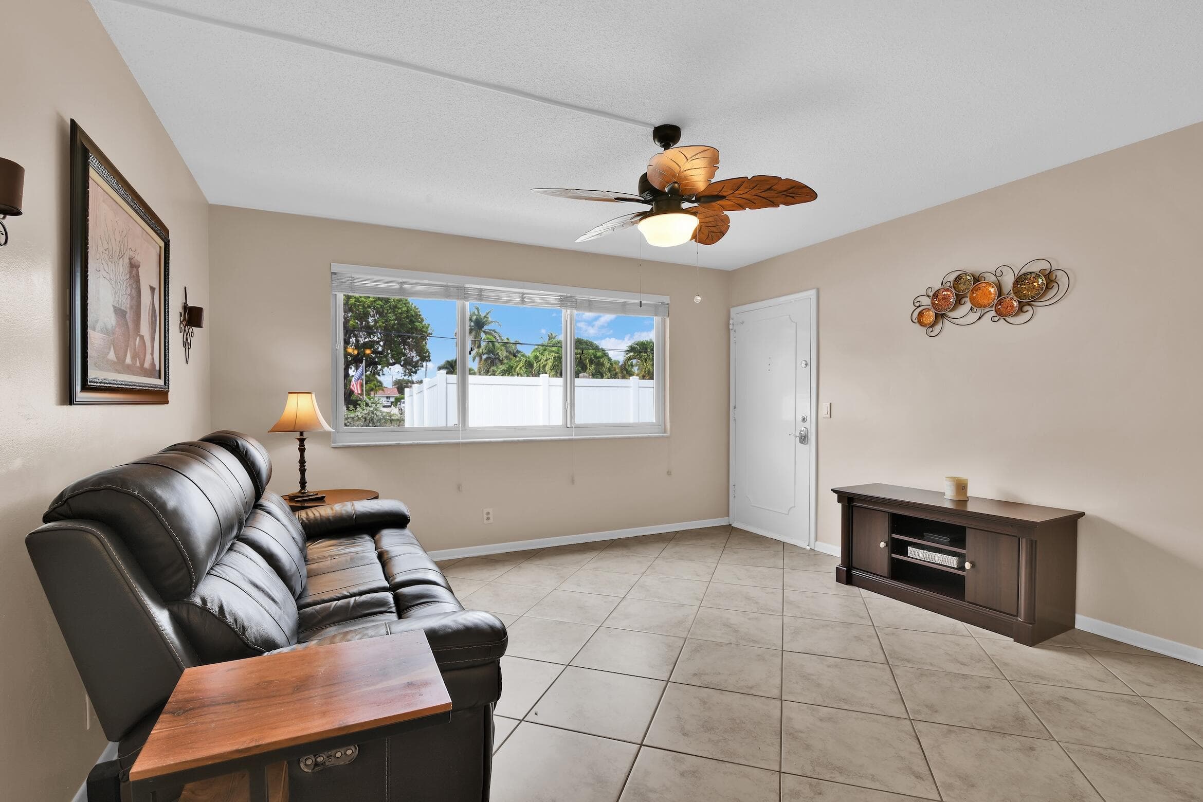 6263 NE 19th Avenue 1011, Fort Lauderdale, FL 33308 — photo 3 of 29