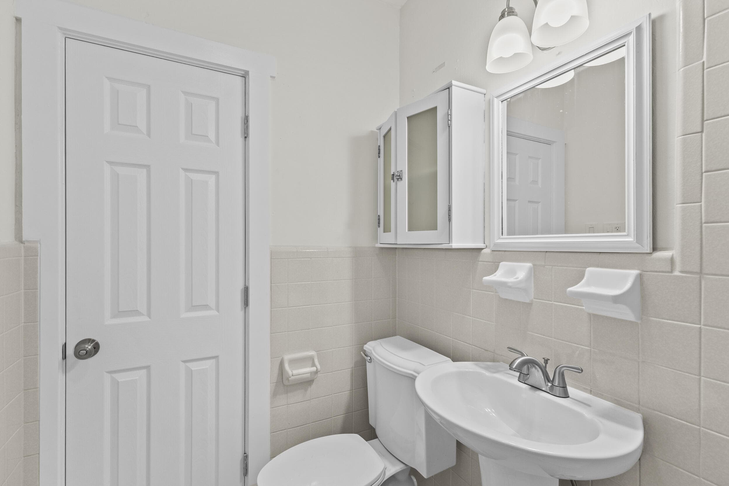 908 Villas Drive 18, Venice, FL 34285 — photo 12 of 44
