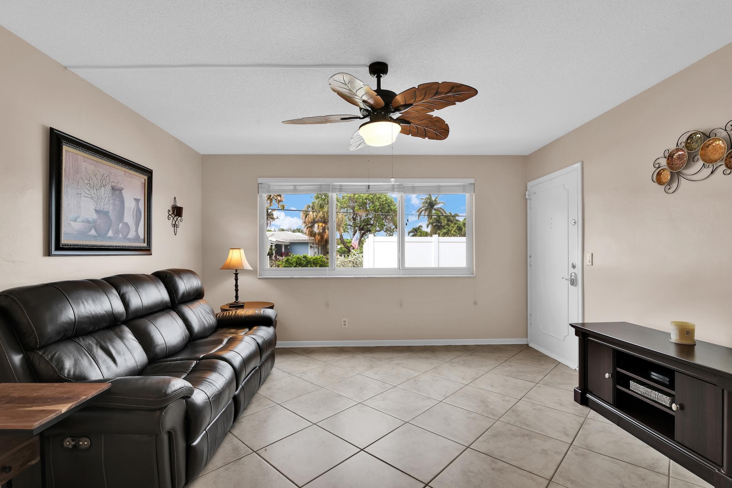 6263 NE 19th Avenue 1011, Fort Lauderdale, FL 33308 — photo 4 of 29