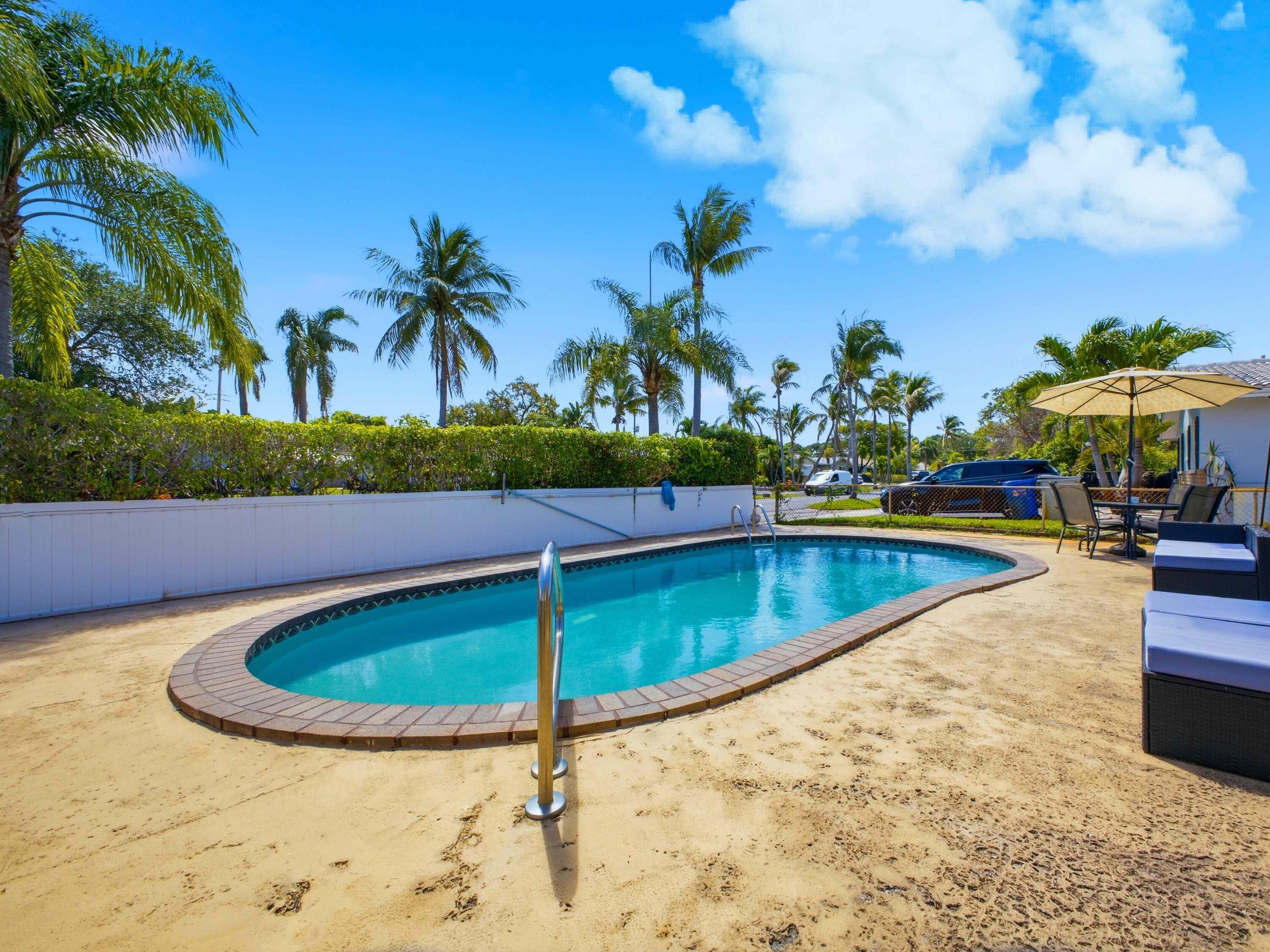 451 SE 1st Avenue A & B, Pompano Beach, FL 33060 — photo 4 of 55