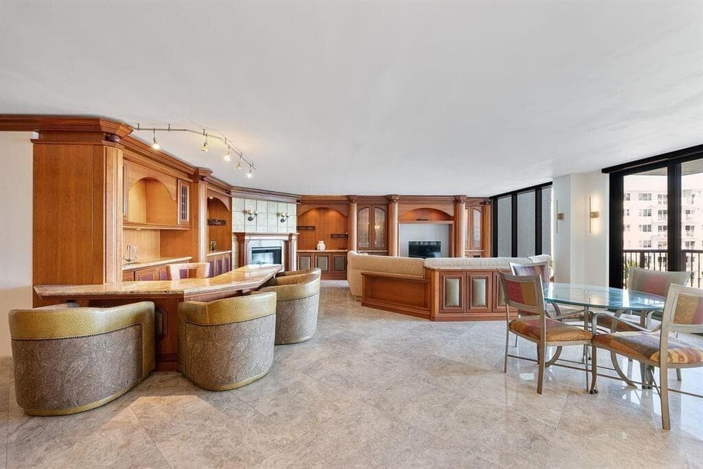 1800 S Ocean Boulevard 410, Lauderdale-By-The-Sea, FL 33062 — photo 5 of 10