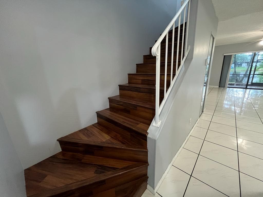 1504 NW 89th Terrace 1504, Pembroke Pines, FL 33024 — photo 27 of 31
