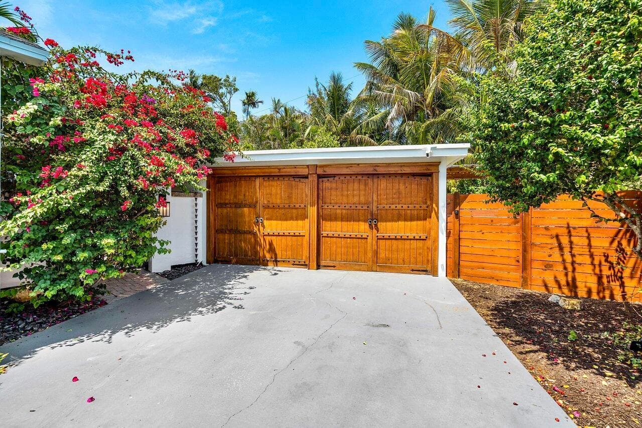 338 Princeton Drive, Lake Worth Beach, FL 33460 — photo 29 of 34