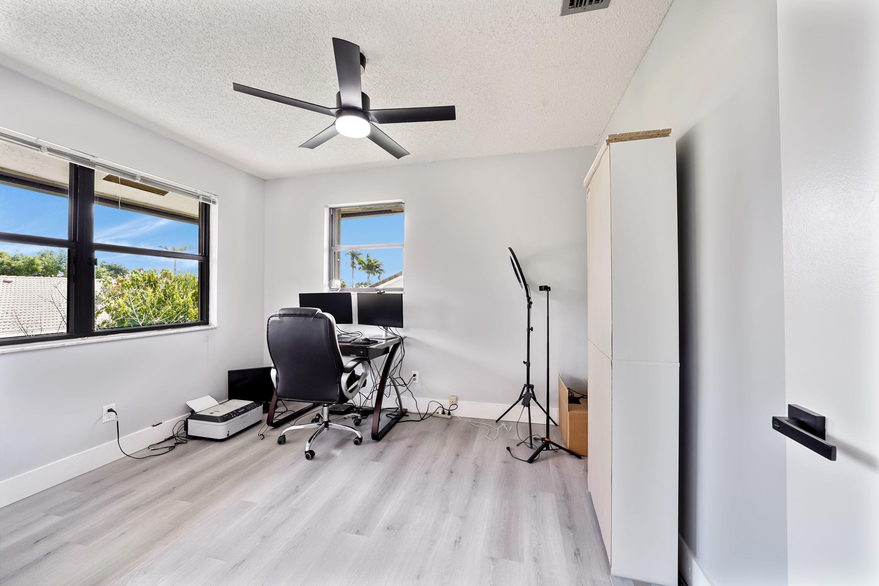 6840 W Wedgewood Avenue, Davie, FL 33331 — photo 53 of 88