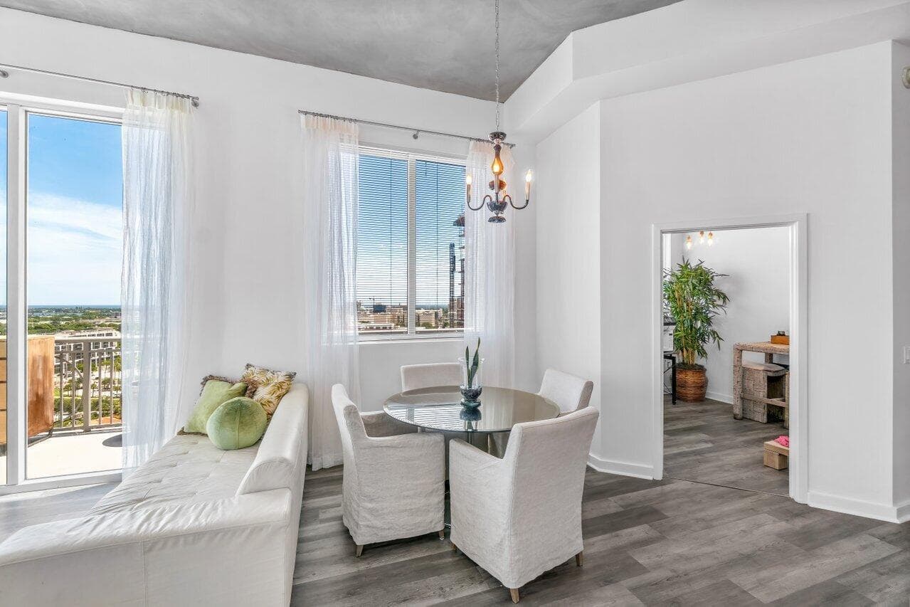 300 S Australian Avenue 1605, West Palm Beach, FL 33401 — photo 10 of 37