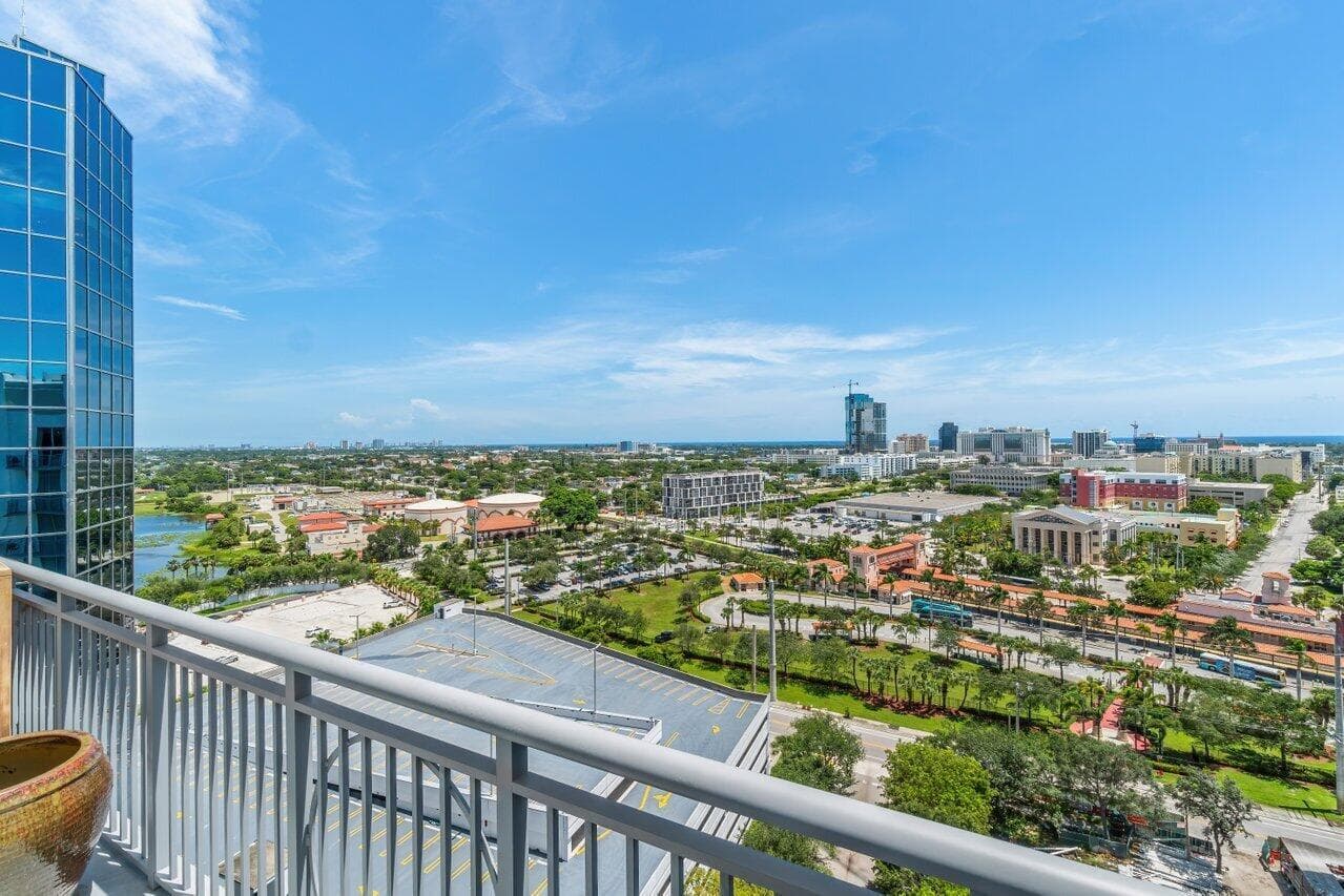 300 S Australian Avenue 1605, West Palm Beach, FL 33401 — photo 23 of 37