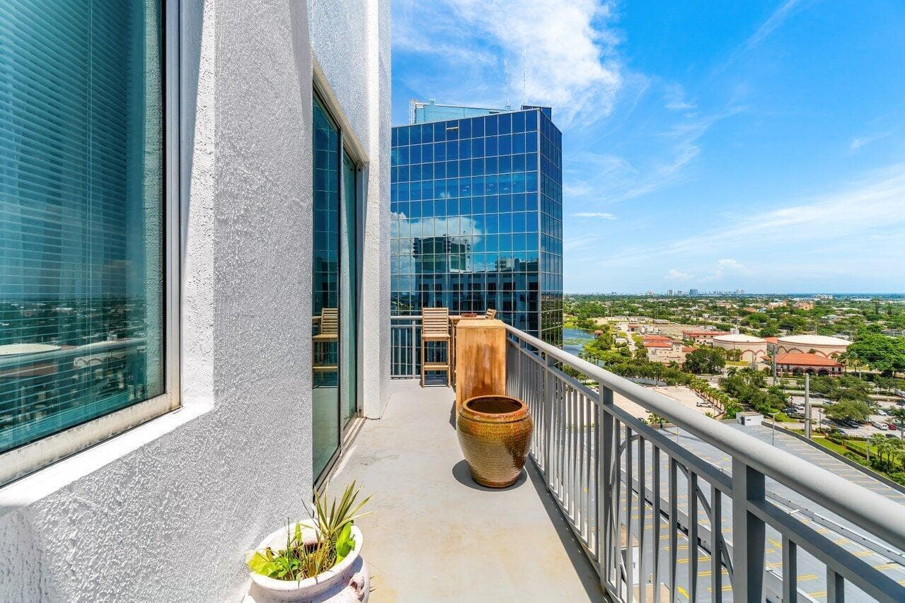 300 S Australian Avenue 1605, West Palm Beach, FL 33401 — photo 30 of 37