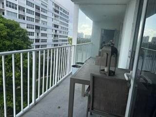 1170 N Federal Highway 604, Fort Lauderdale, FL 33304 — photo 22 of 38