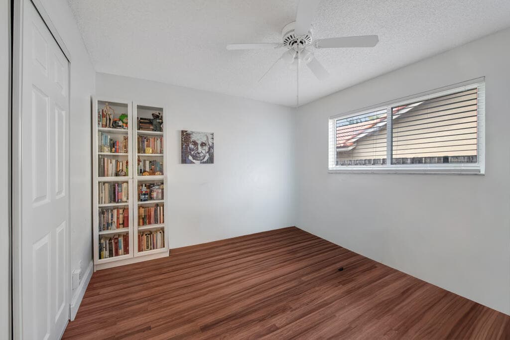 3033 NW 95th Avenue, Coral Springs, FL 33065 — photo 28 of 37