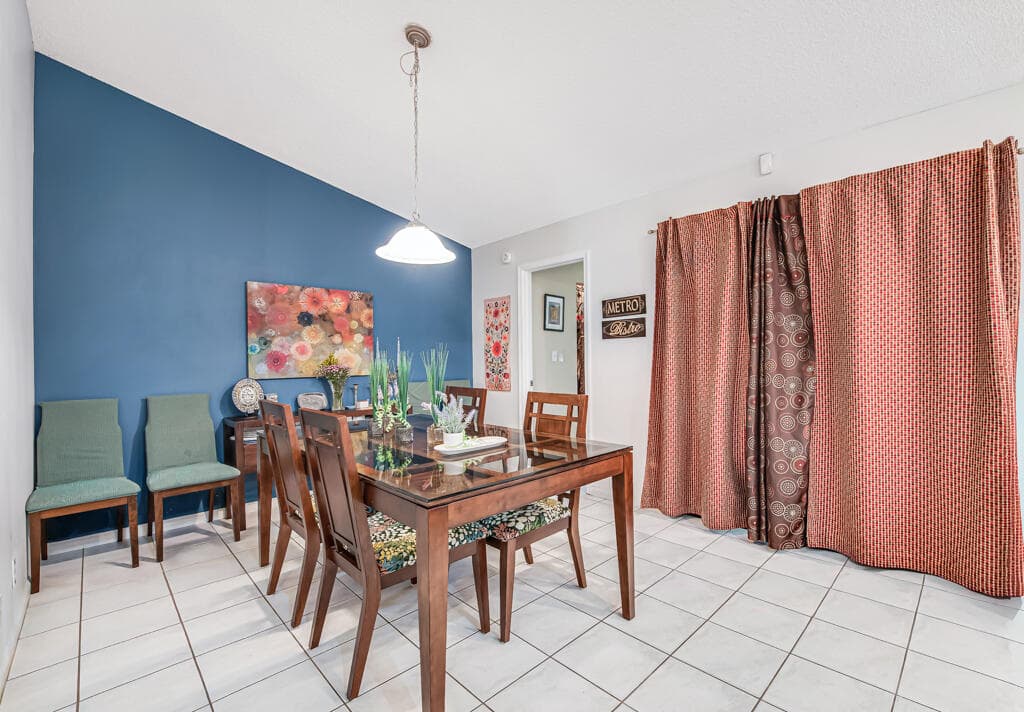 3033 NW 95th Avenue, Coral Springs, FL 33065 — photo 14 of 37
