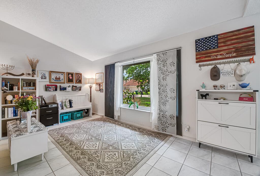 3033 NW 95th Avenue, Coral Springs, FL 33065 — photo 7 of 37