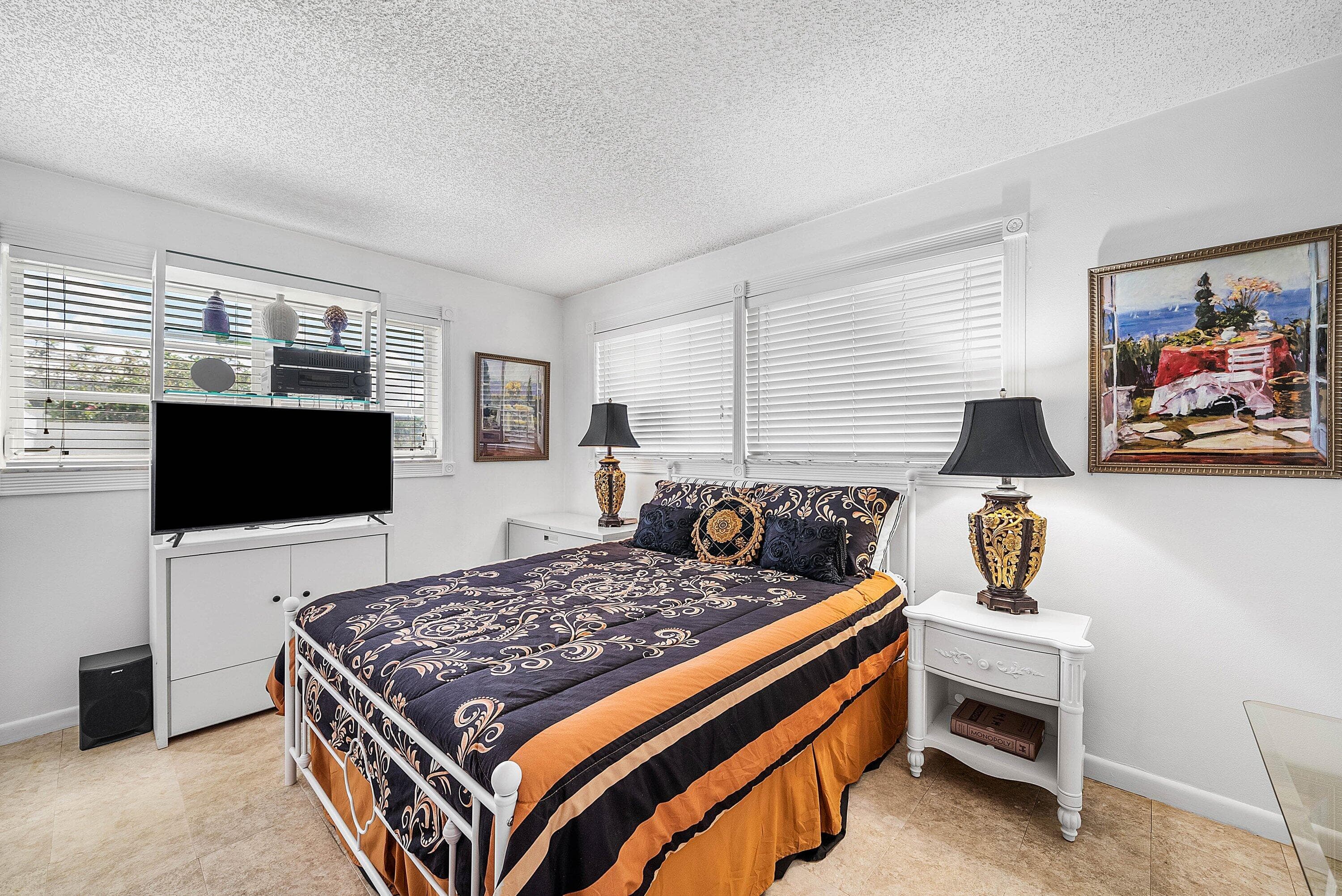 2741 NE 52nd Street, Lighthouse Point, FL 33064 — photo 29 of 45