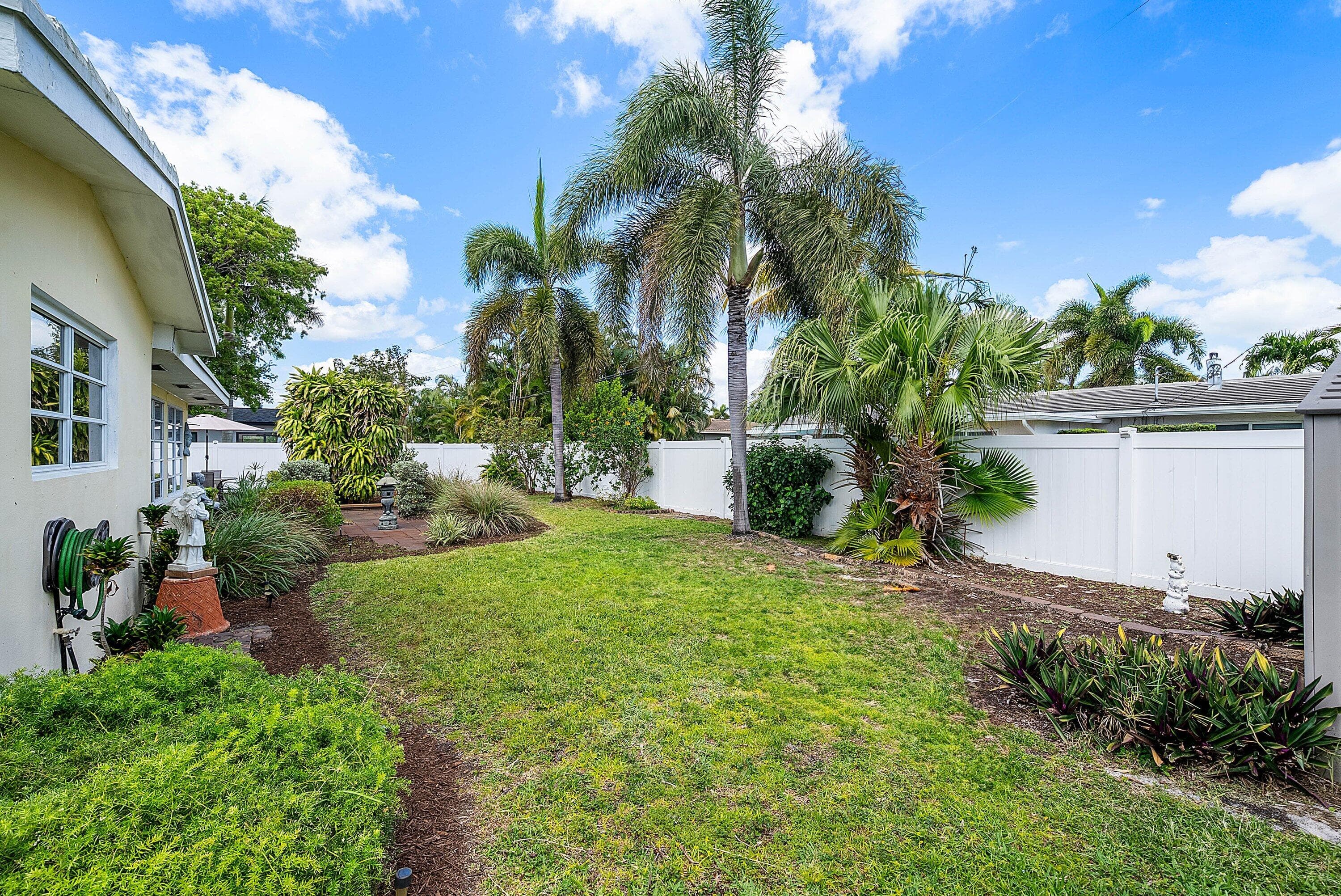 2741 NE 52nd Street, Lighthouse Point, FL 33064 — photo 36 of 45