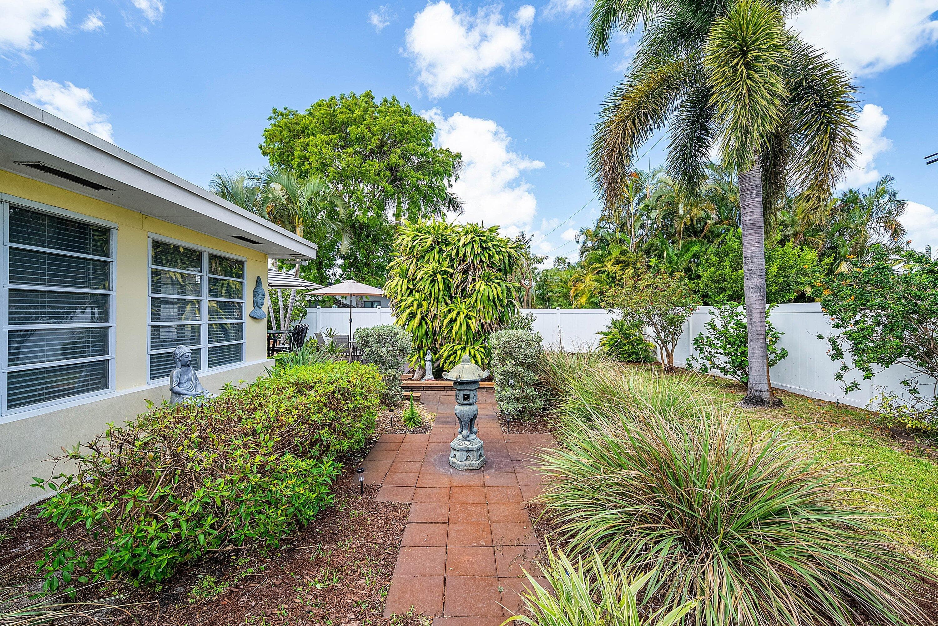 2741 NE 52nd Street, Lighthouse Point, FL 33064 — photo 37 of 45