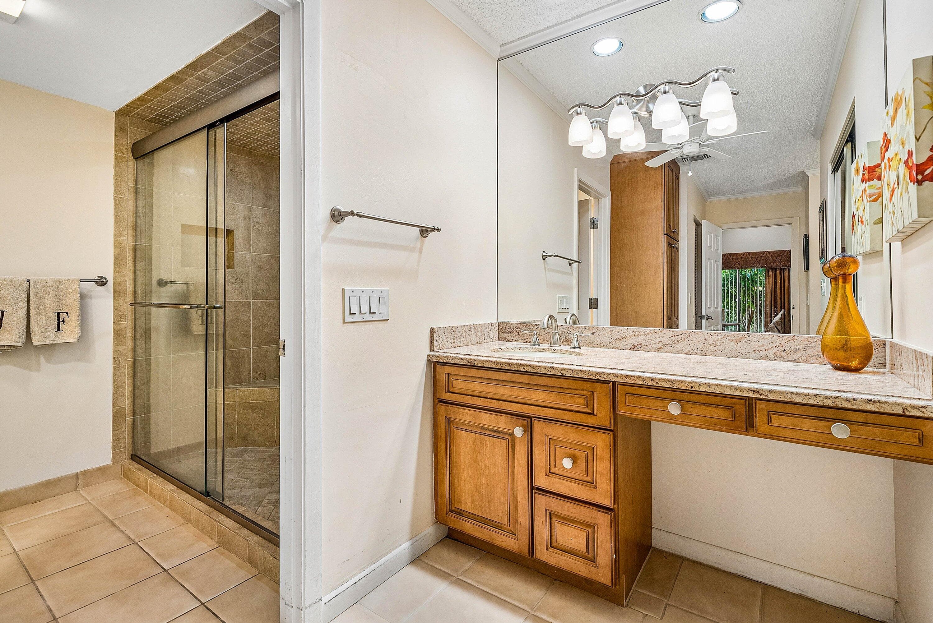 21875 Arriba Real 18b, Boca Raton, FL 33433 — photo 18 of 45