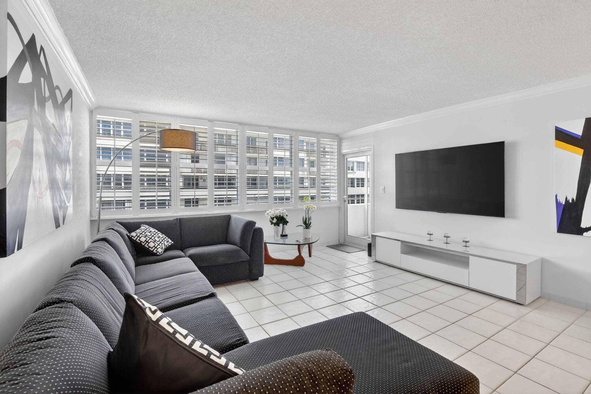 1160 N Federal Highway 517, Fort Lauderdale, FL 33304 — photo 10 of 68